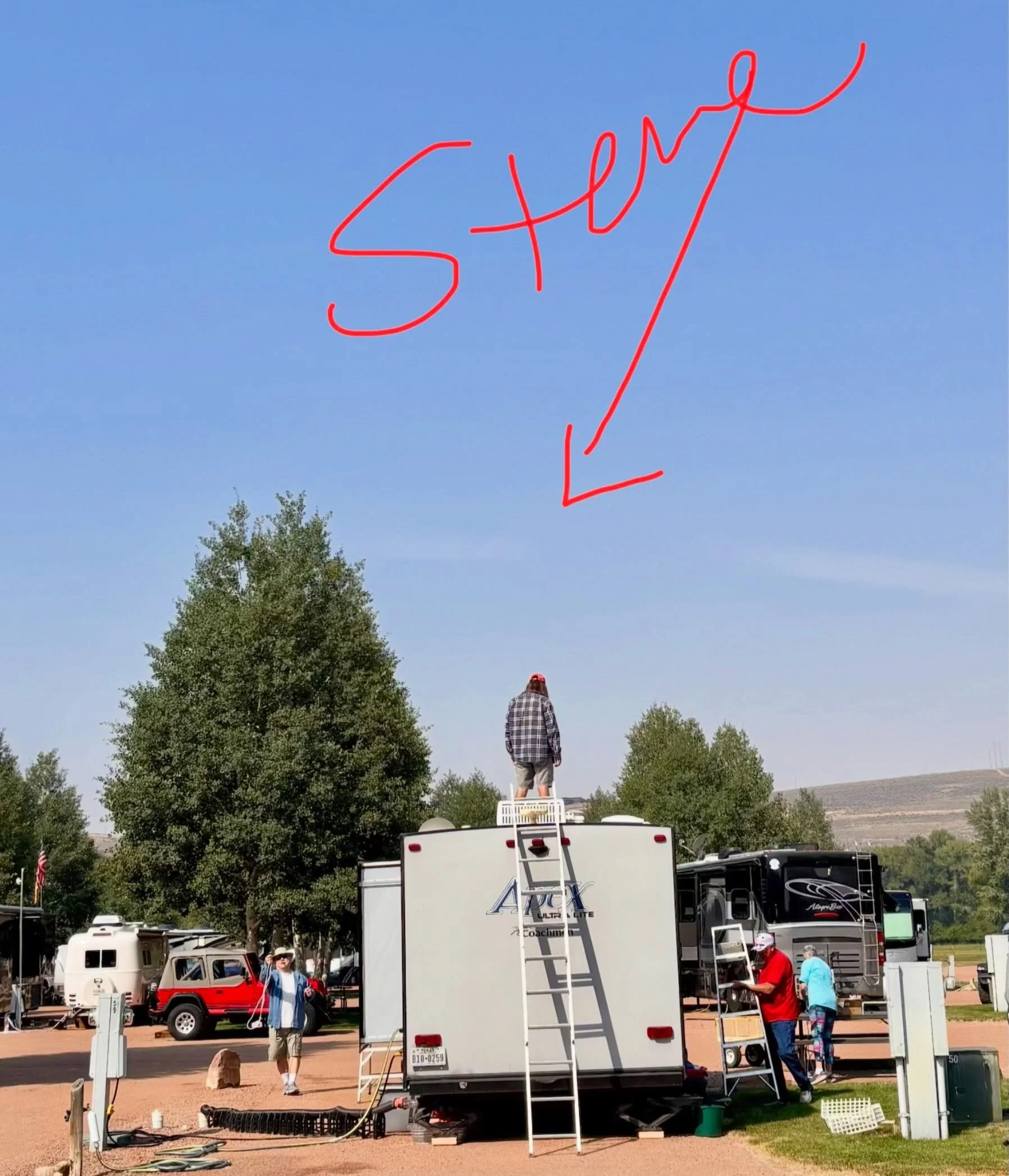 Colorado is battling fires, wind, and heat. &ldquo;On the road&rdquo;folks always help each other-that&rsquo;s the kind of community we are. Guess it&rsquo;s part of the nomadic pact. Some rigs are struggling to keep people and animals cool inside. S