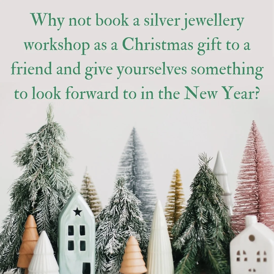 Give the gift of a life experience this Christmas, or book together to make some fantastic new memories to share forever.
Our classes are sociable and fun as well as educational and of course finish with a beautiful silver memento of your time.

We h