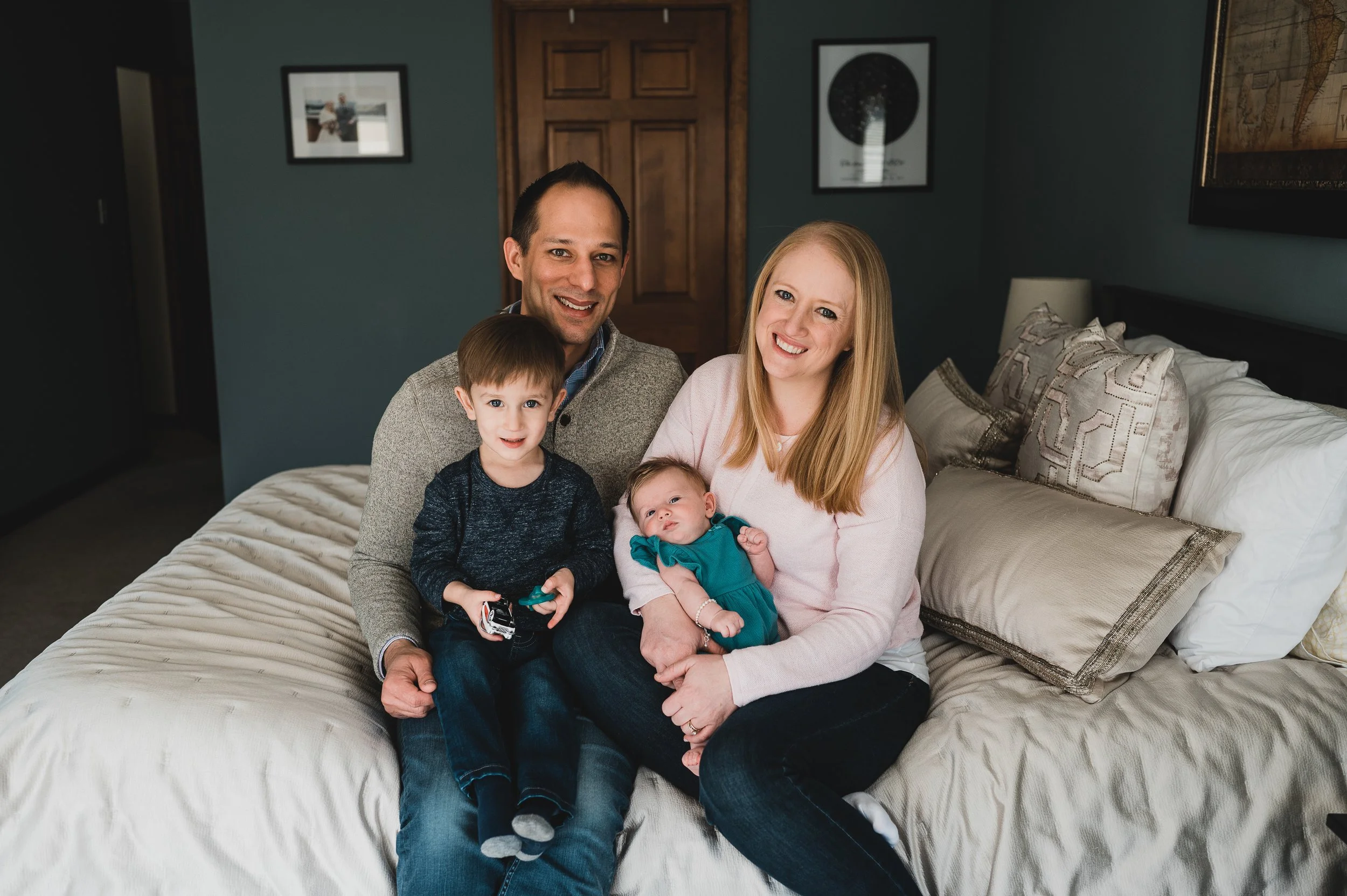 Newborn Portraits_JRKnowles PhotographyApril22-9.jpg