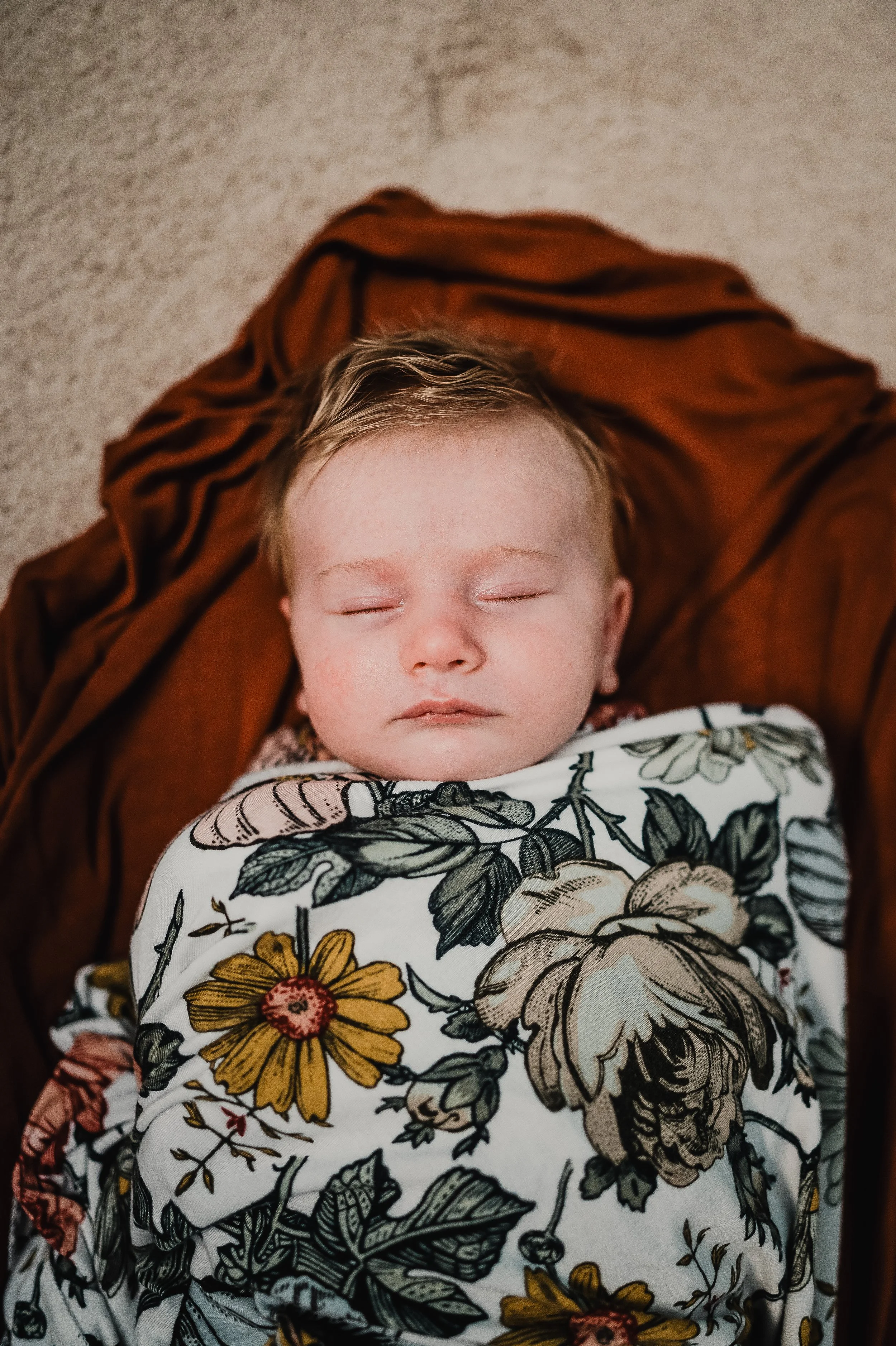 Newborn Portraits_JRKnowles PhotographyApril22.jpg