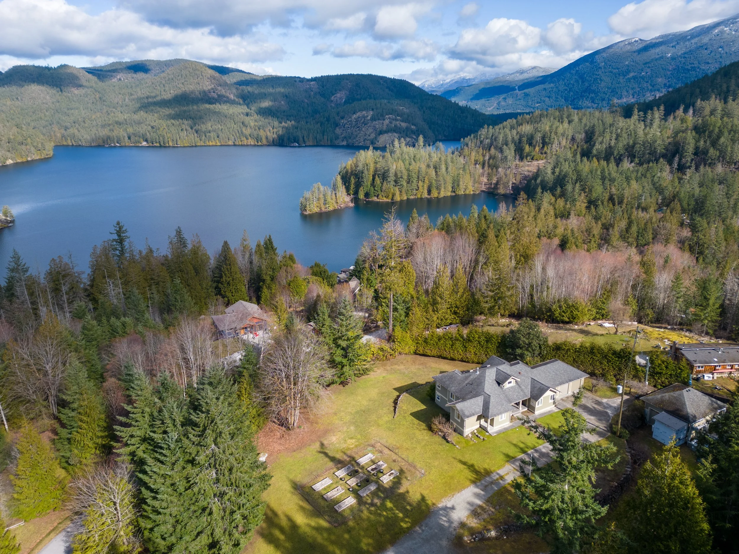4736 Bear Bay Rd DRONE-29.JPG