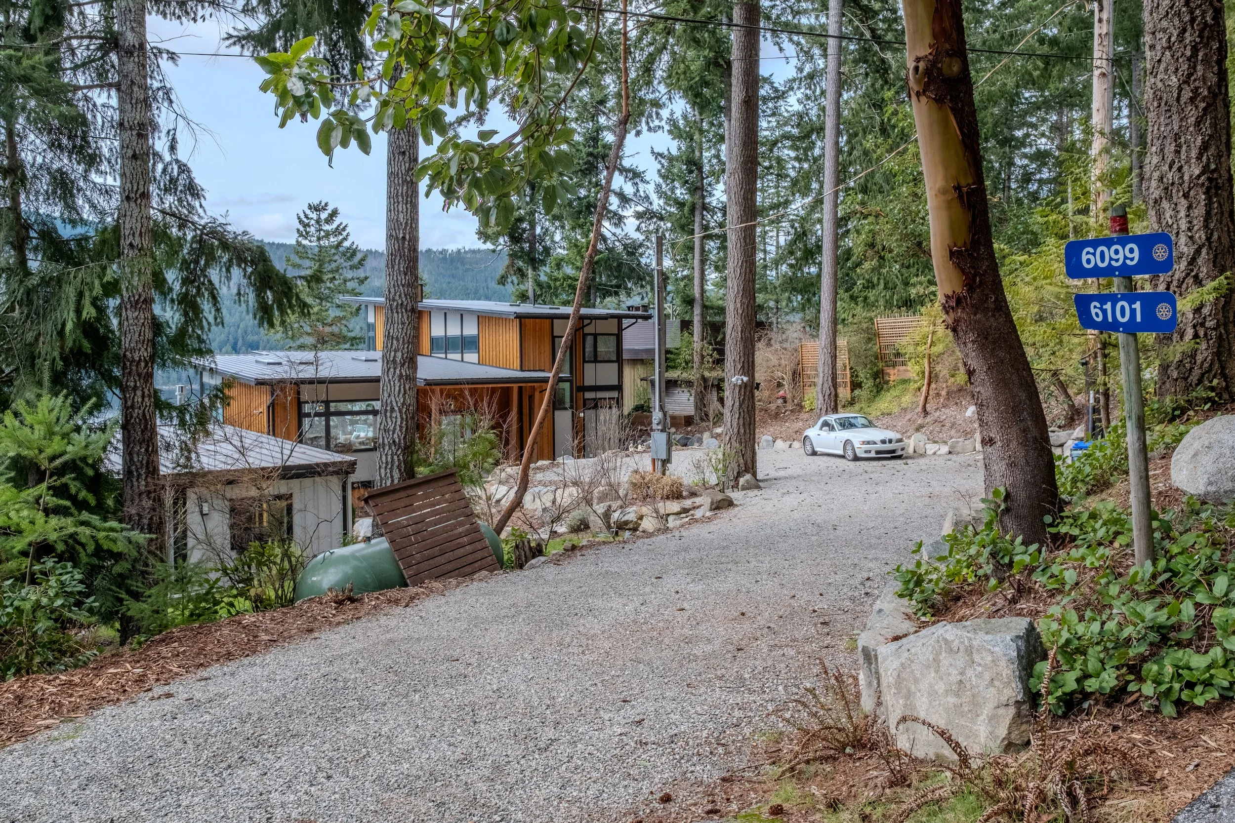 6101 Coracle Drive-33.JPG