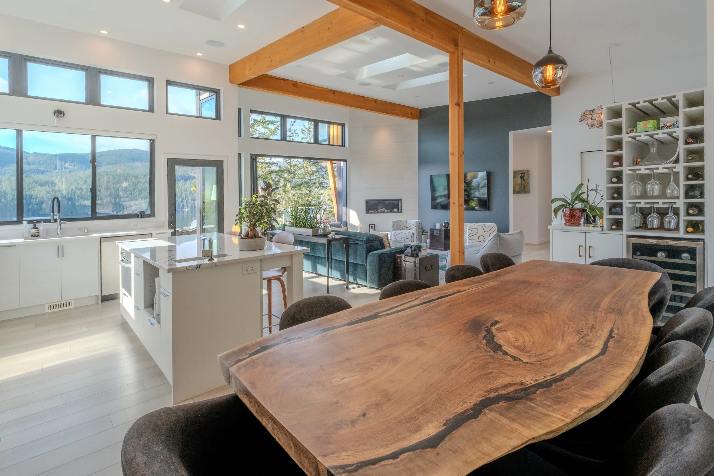 6101 Coracle Drive-6.JPG