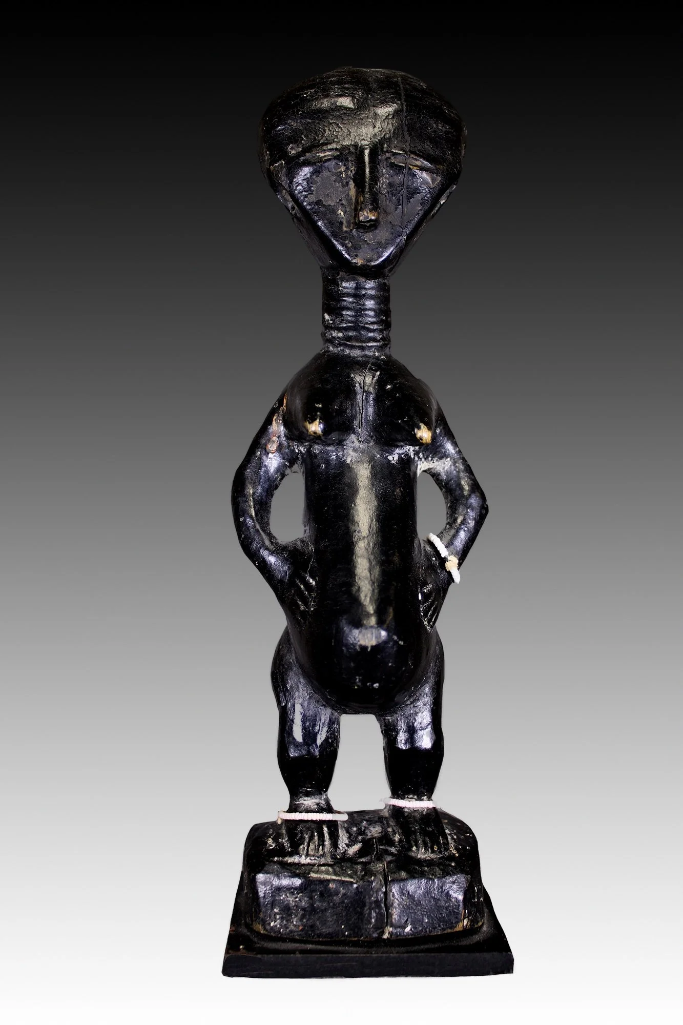 Akan figure was used in mediation with spirits kept in an altar or shrine.  www.intriguegallery.com
