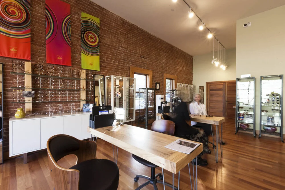 Why Do Patients Travel to Artisan Eyeworks?