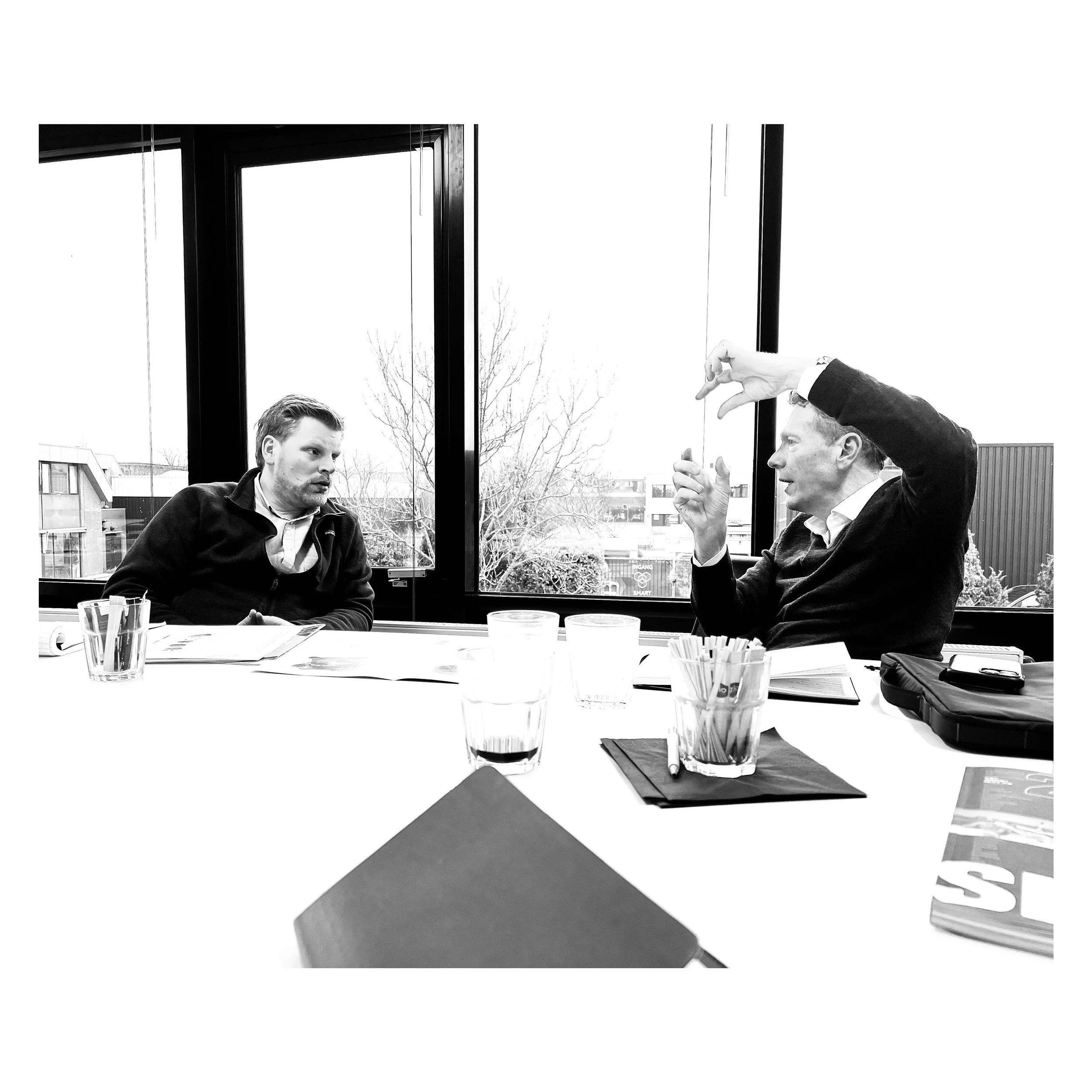 On the Monoposto Speed40, there are not hundreds, but thousands of small details and parts that need to be considered- from types and sizes of screws, to minute specifications of durable materials, not least of which is the multiple components around