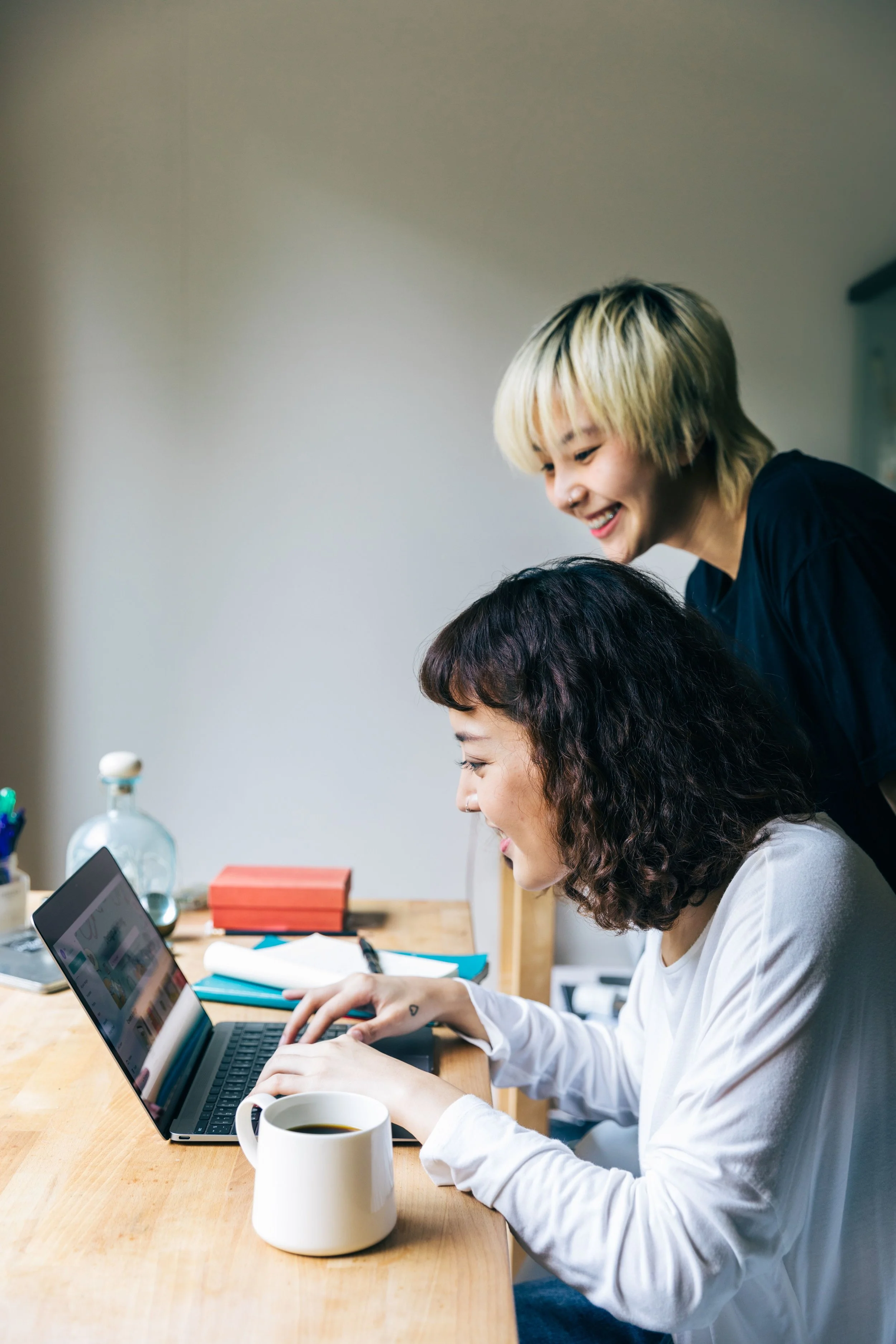 Digital Resilience: 5 Simple Ways to Use AI to Kickstart Your Job Hunt