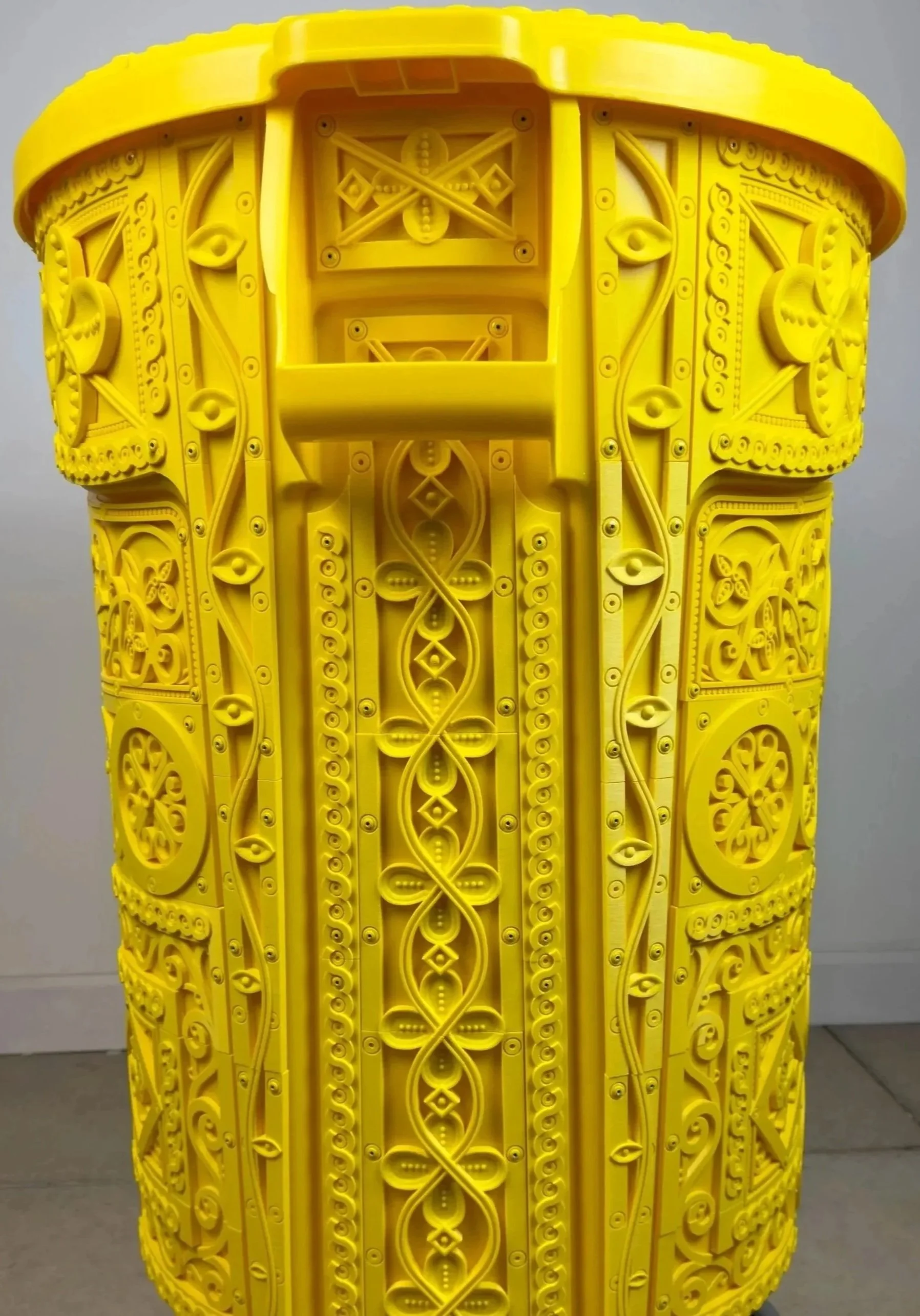Receptacle: Brute Bursa (Yellow) 2023