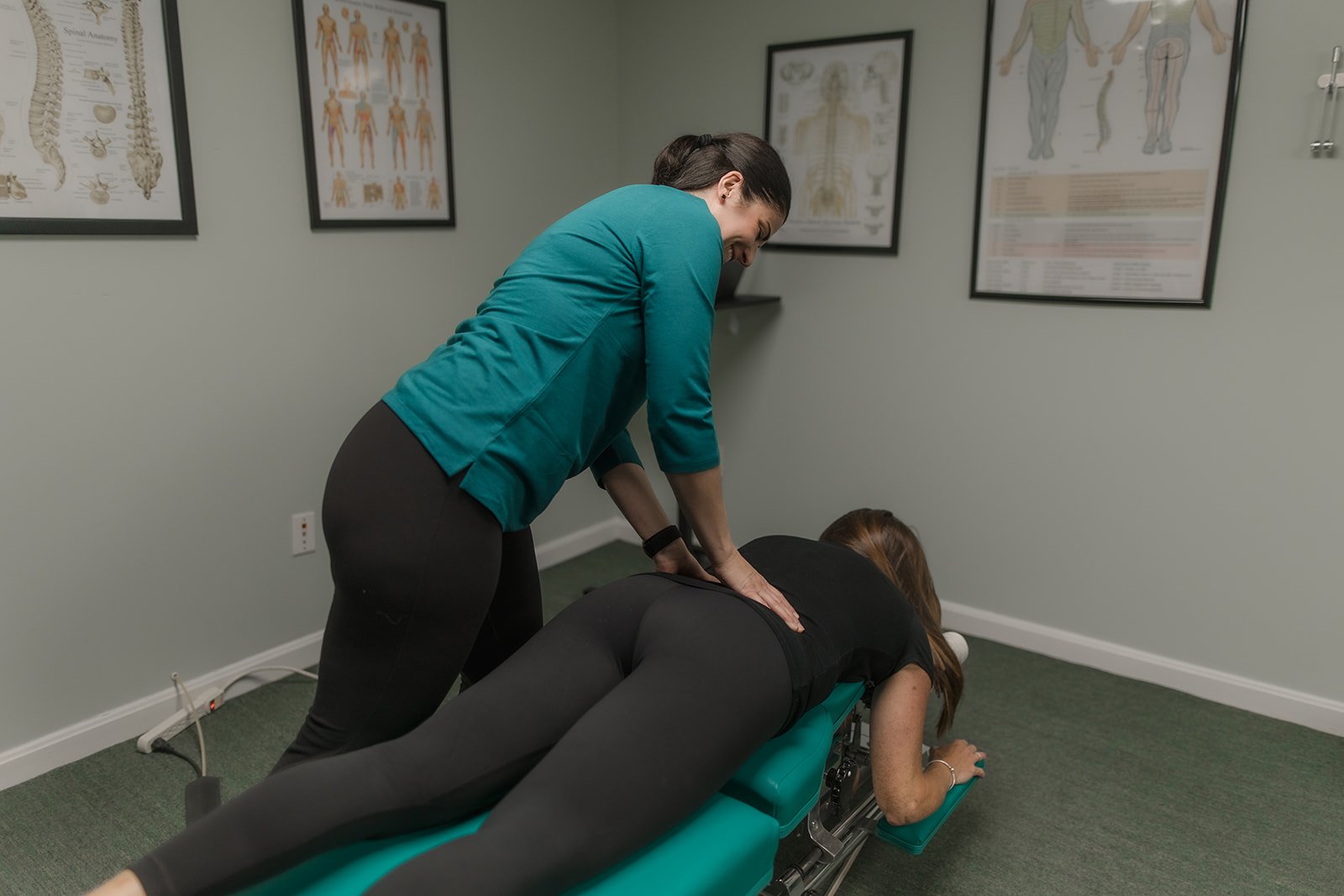 Dr. Loni uses a variety of chiropractic techniques with the assistance of the Thompson Drop Table to provide safe, comfortable, and effective adjustments.
