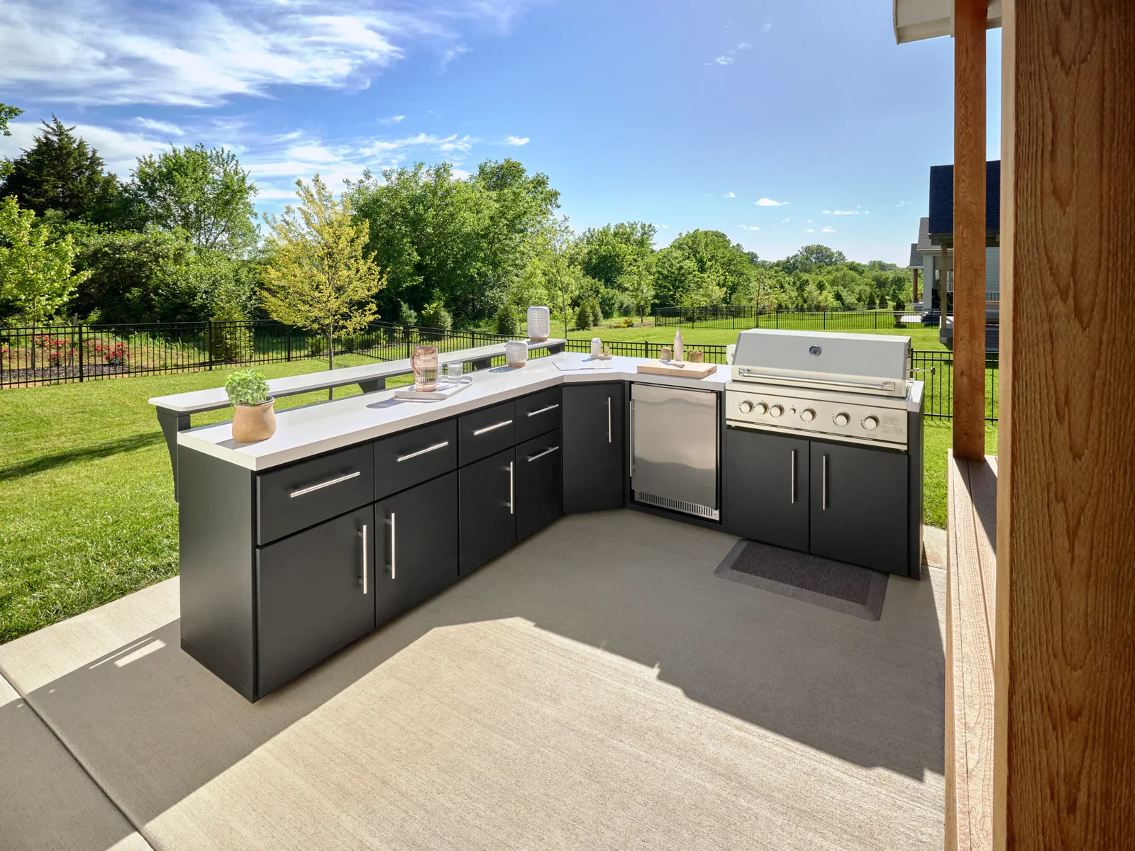 Emory Corner Kitchen with Grill Left or Right