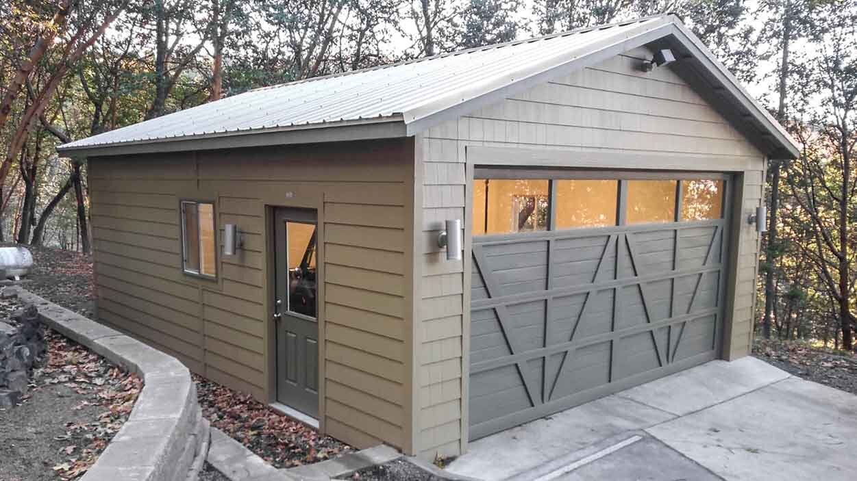 Custom Wood Garage 20' x 24' x 8'