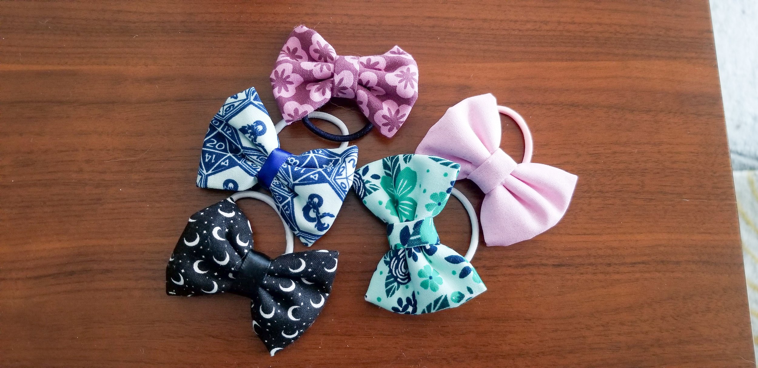 Mini Bowtie