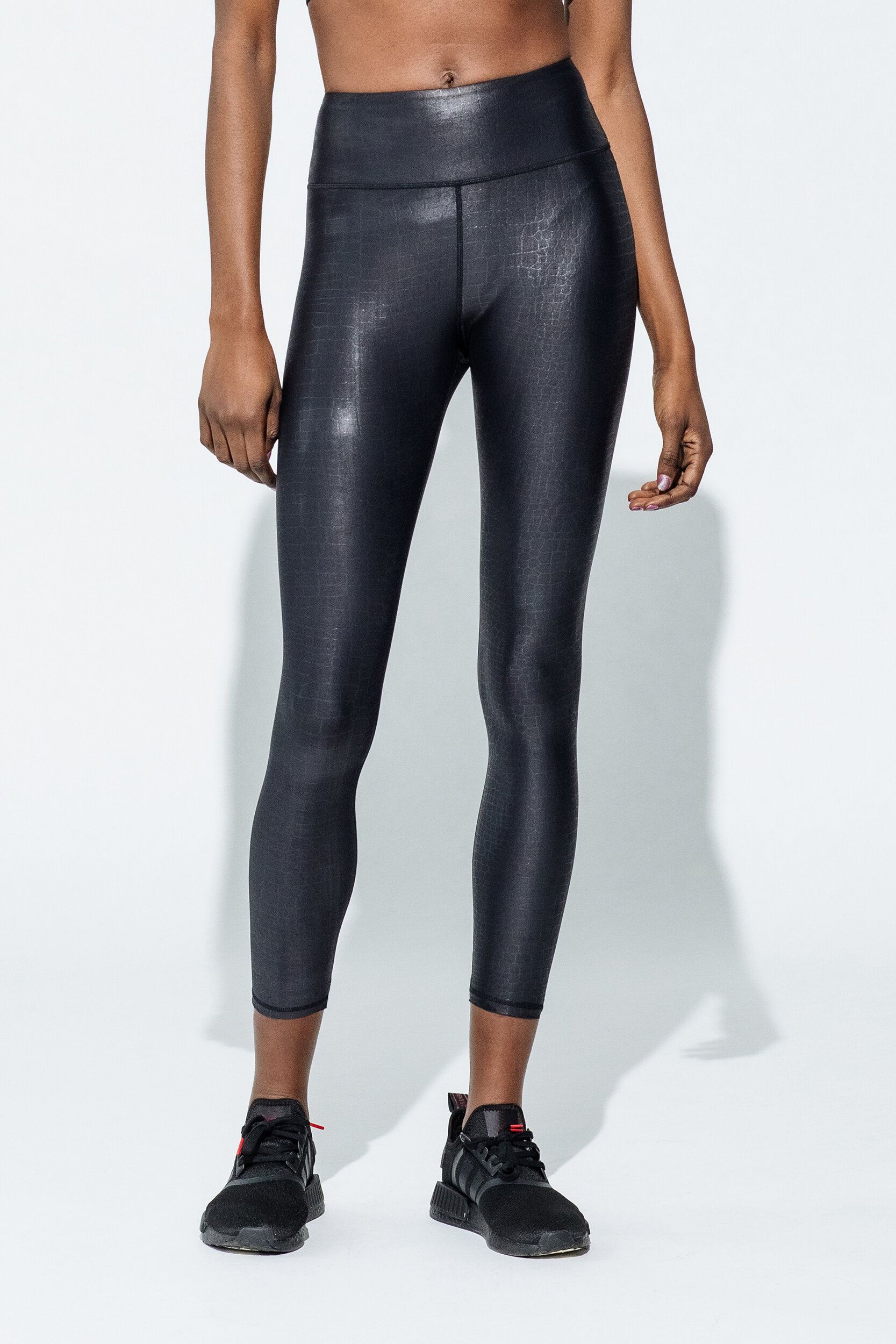 Buy Shiny Black Spandex Leggings With Jeans Back Pockets, by LENA QUIST  Online in India - Etsy