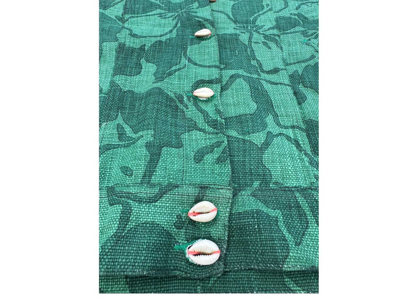 Green tonal shell buttons.jpg