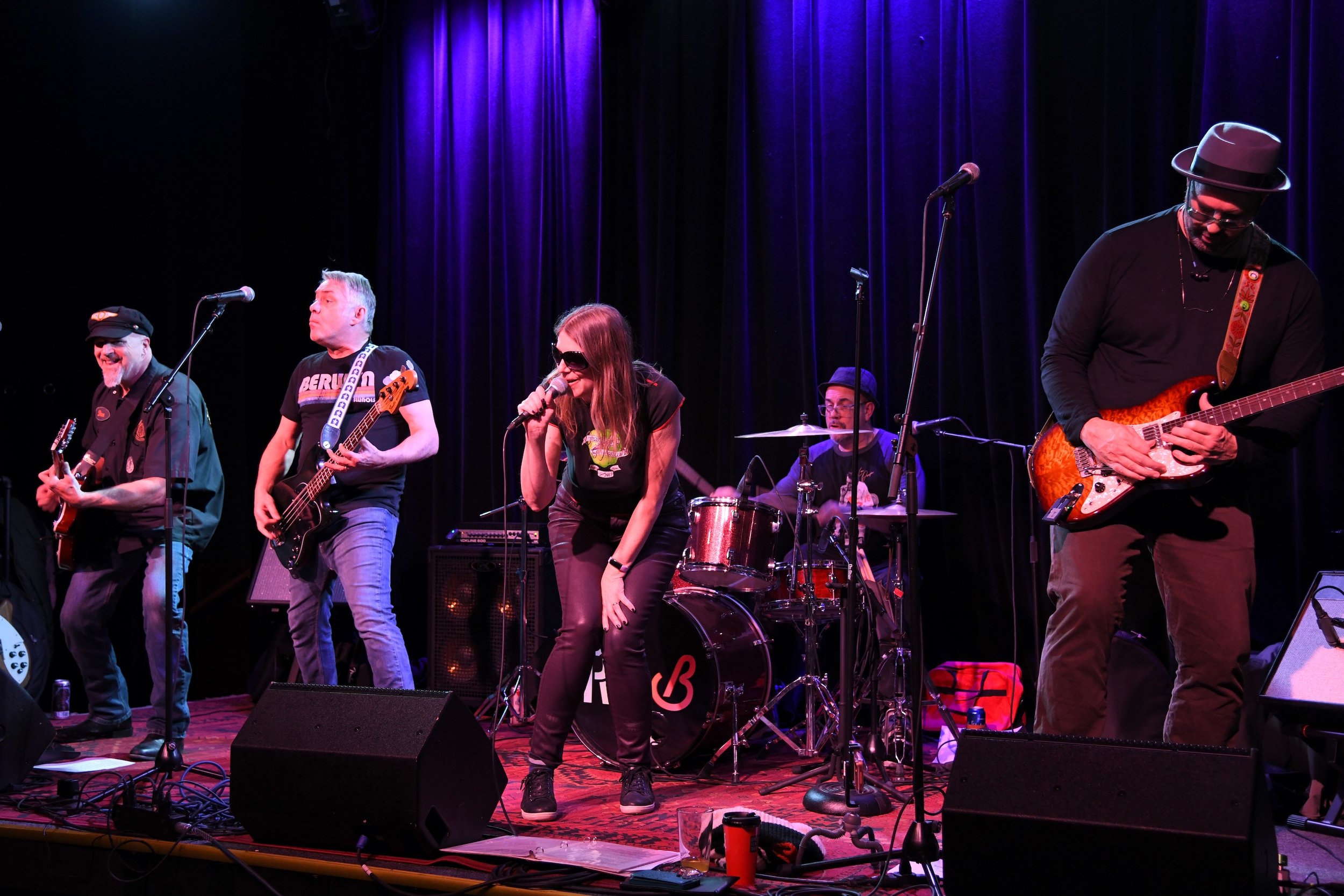 Mrs Smith and the Present at Robert’s Westside opening for GINGER