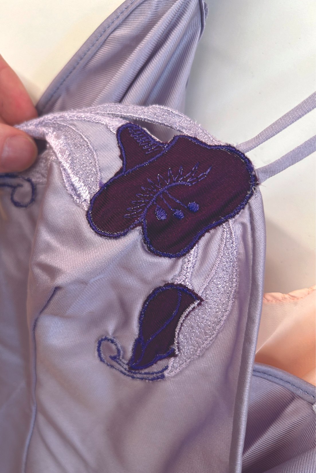 MJ_F23_LILYAPPLIQUE_INSPO_RES150.jpg