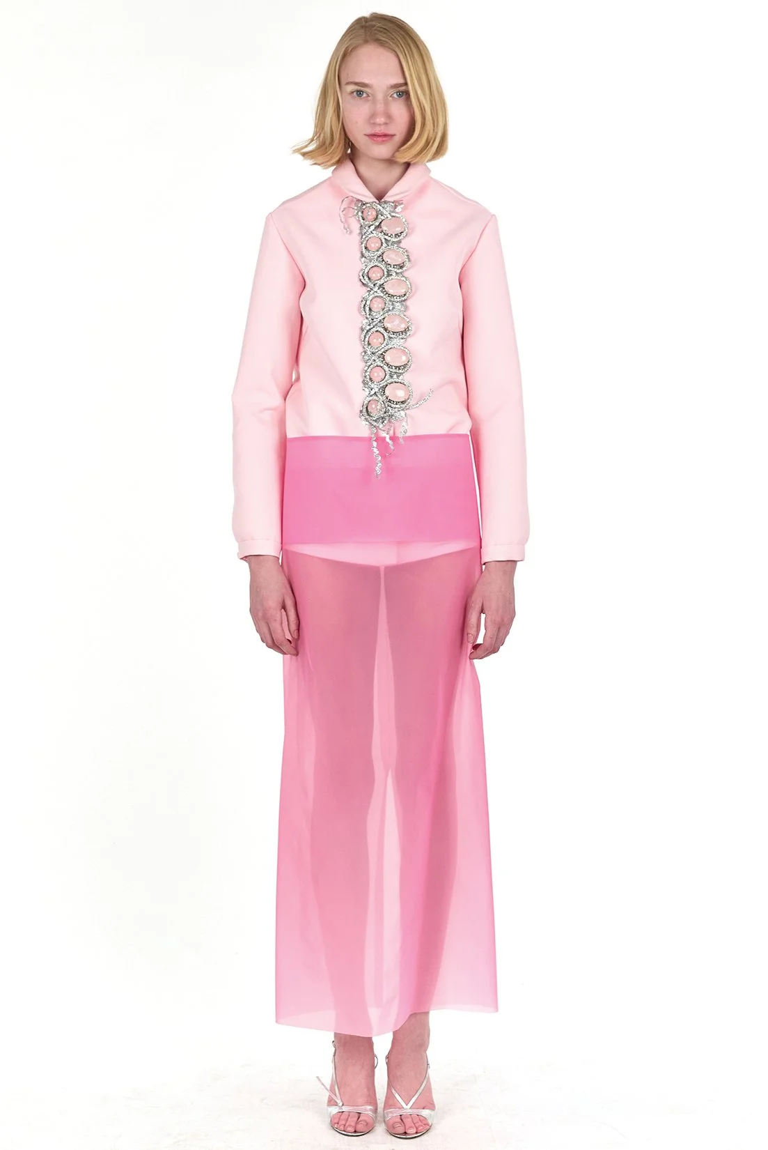 MJ_F26_PINKTRIMFITTING_RES150.jpg