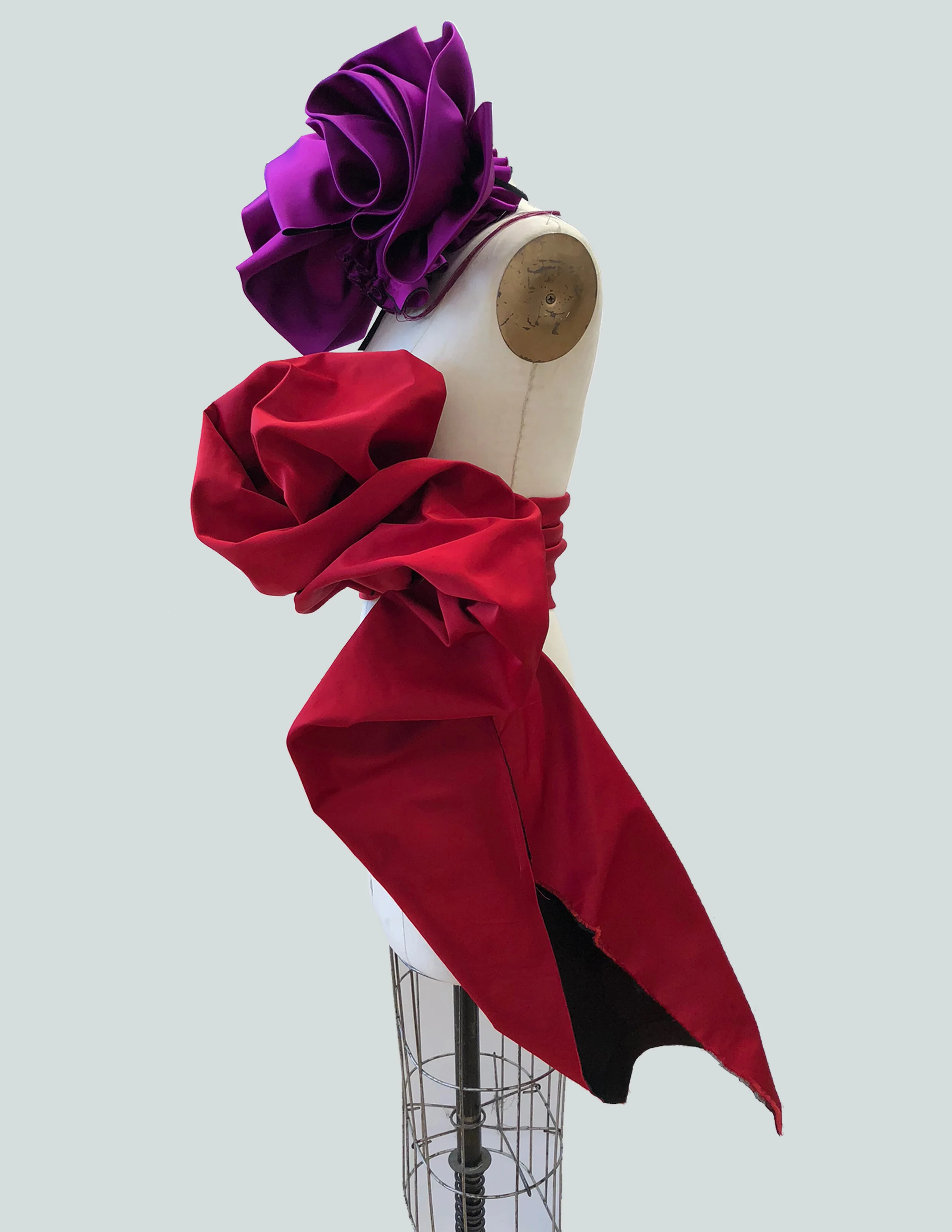 MJ_F18_DRAPE_WAISTSWOOSH_RES150.jpg
