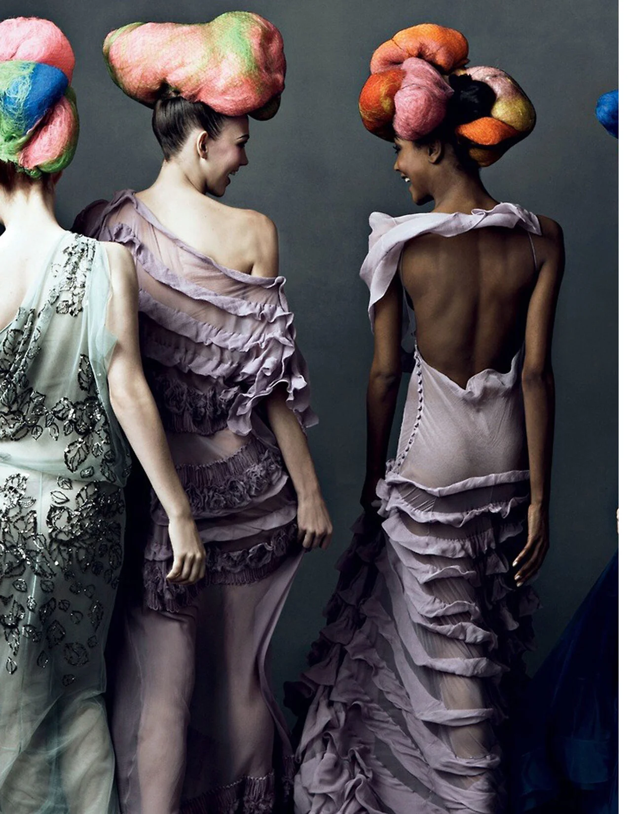 GALLIANO_S09_VOGUE_ANNIELIEBOVITZ_1C_RES150.jpg