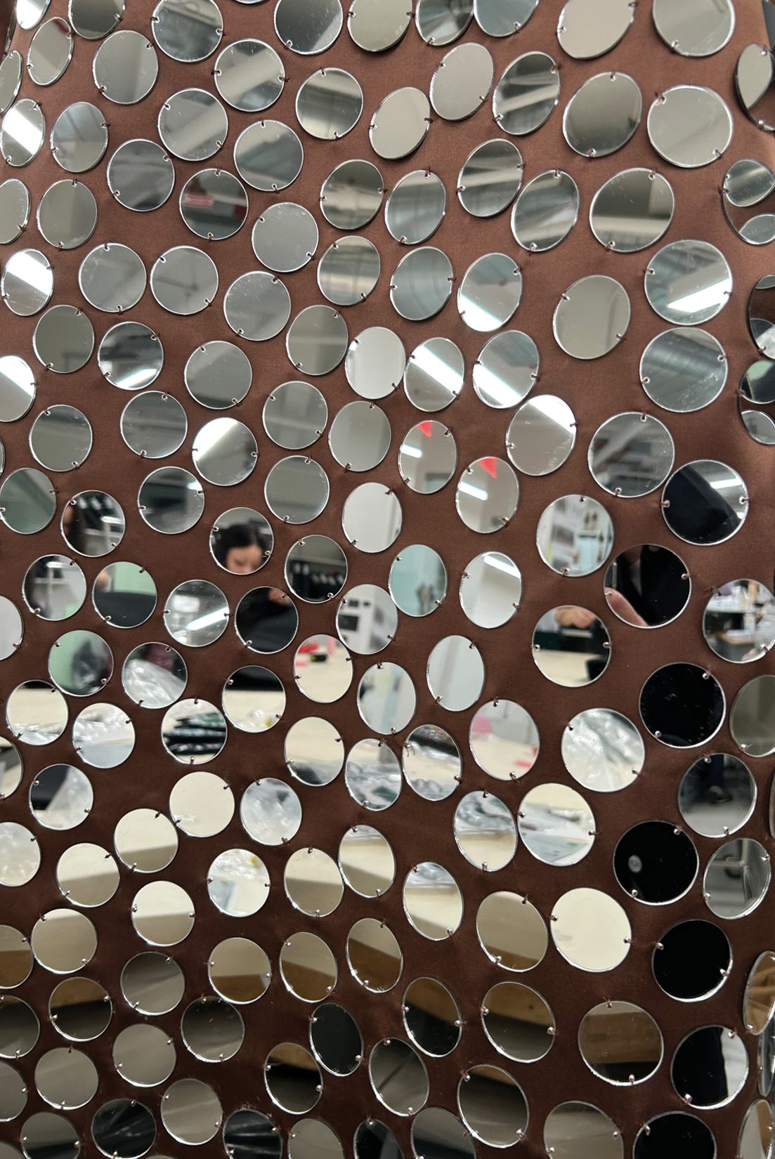 SPRING23_DOLLS_BRWNMIRRORS_DETAIL_RES150.jpg