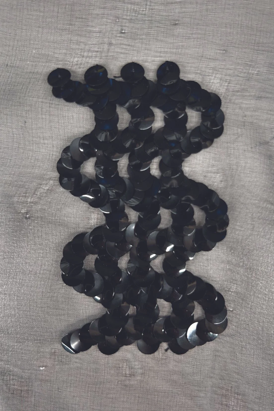MJ_F23_BLKSEQUINS_SWATCH_RES150.jpg