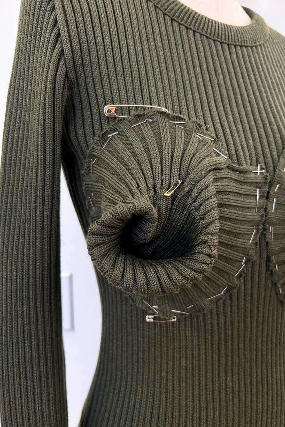 MJ_S23_CORKSCREWBUSTS_BODYSUIT_WORKING2_RES150.jpg