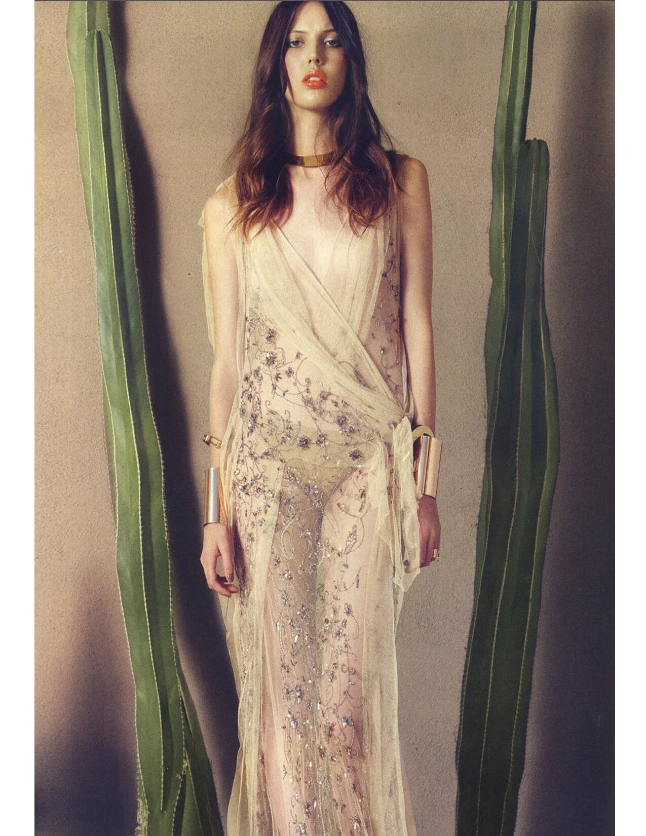 DK_S11_SANDEMBROIDEREDTULLEGOWN_EDITORIAL_RES150.jpg