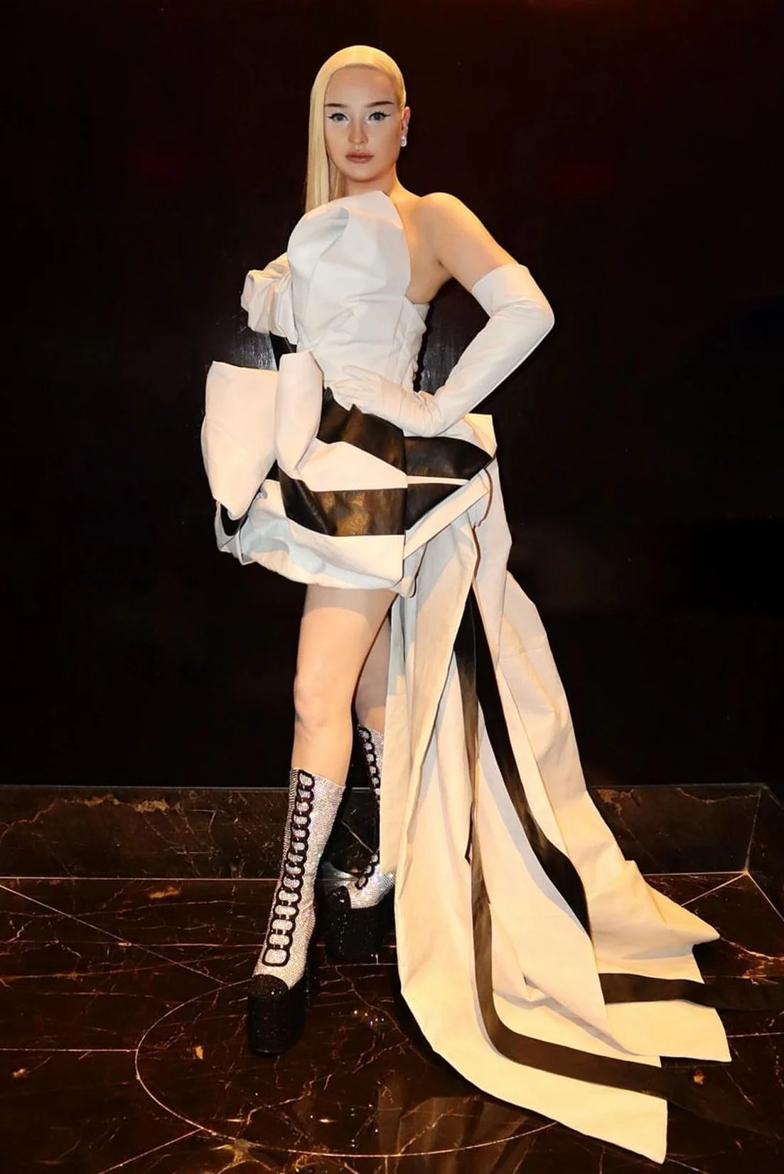 MJ_METBALL2023_KIMPETRAS_RES150.jpg