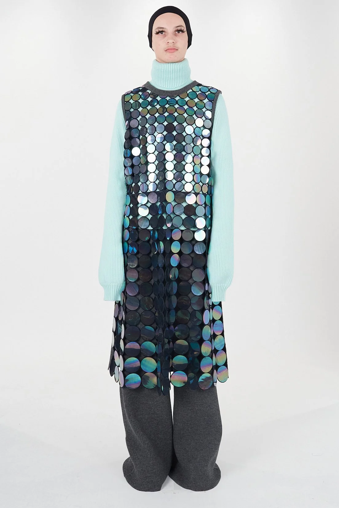 MJ_F21_SCHLAPF_MOP_KNITDRESS_FRONT_FITTING_RES150.jpg