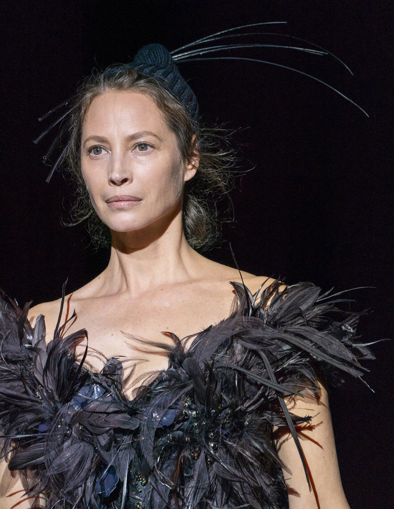 MJ_F19_CHRISTYTURLINGTON_RUNWAYDETAIL_RES150.jpg
