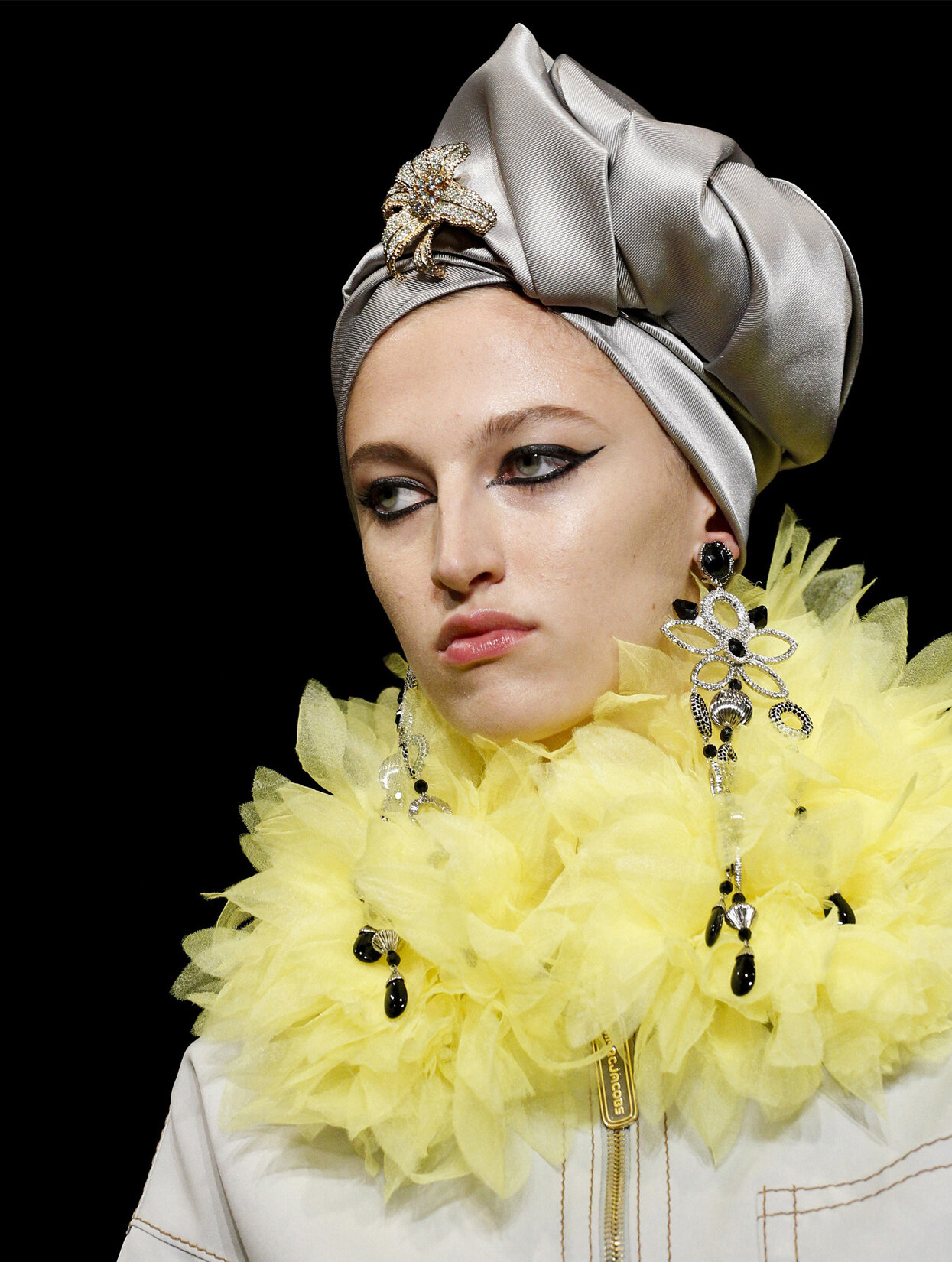 MJ_S18_YELLOWPETALCOLLAR_RES150_CROPPEDSHAPE.jpg
