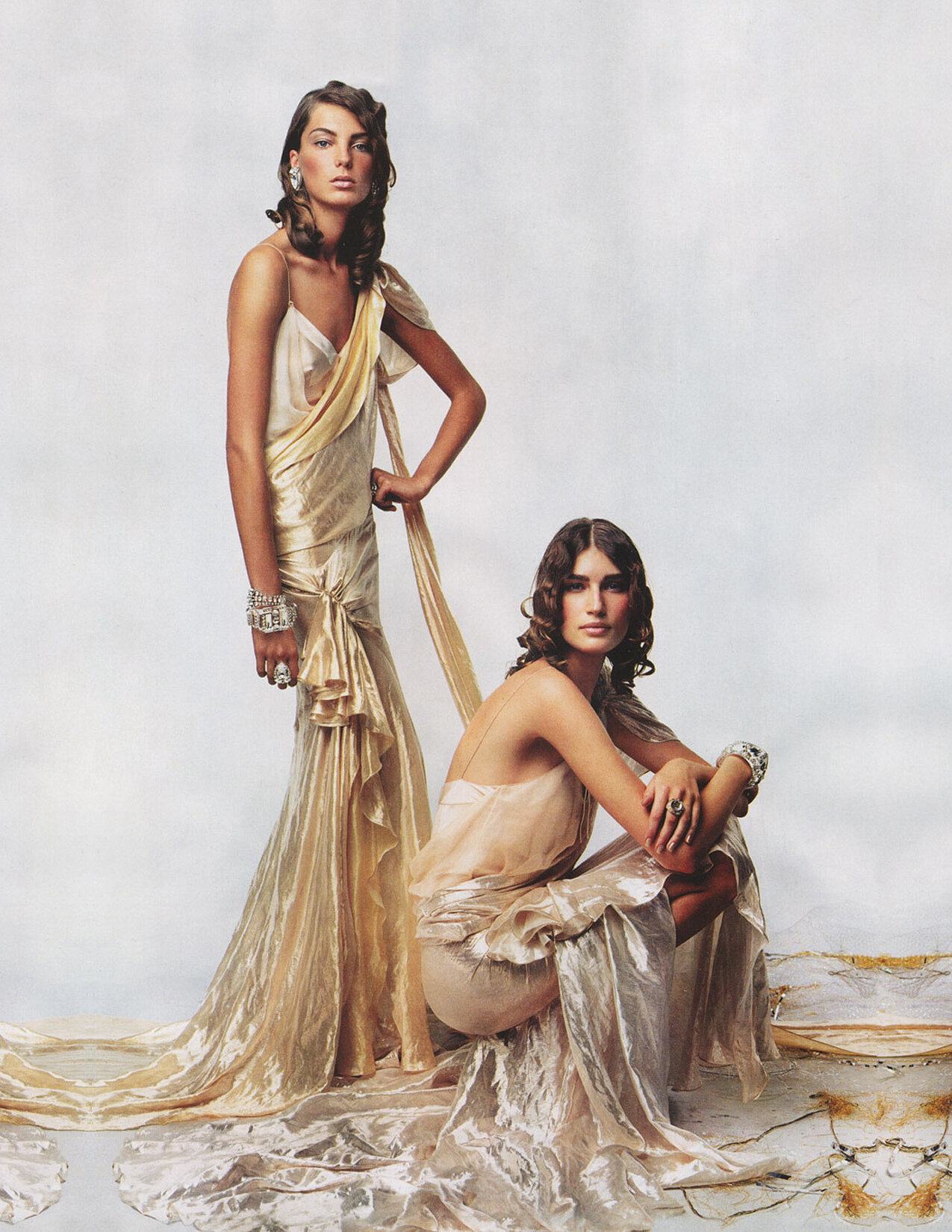 DIOR_DARIAEUGENIA_LAMEDRESSES_RES150.jpg