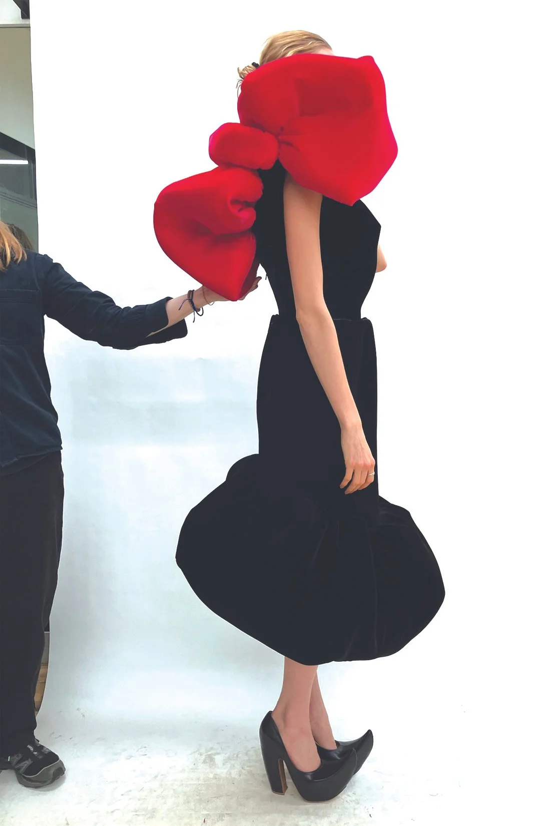 FALL25_BLOBS_VELVETBLOBS_FITTING2_RES150.jpg