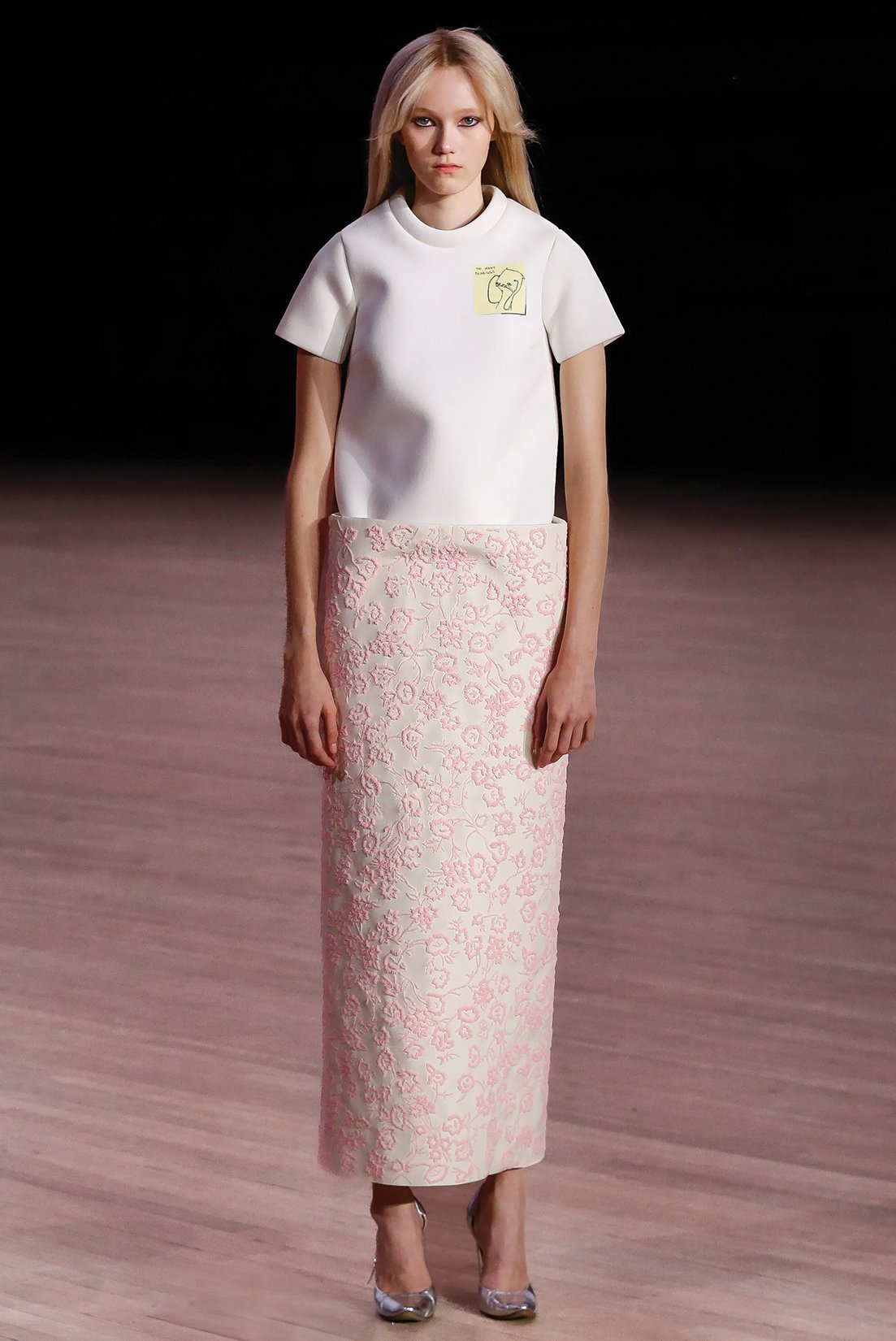 MJ_F26_PINKFLORALBEADINGSHOW_RES150.jpg