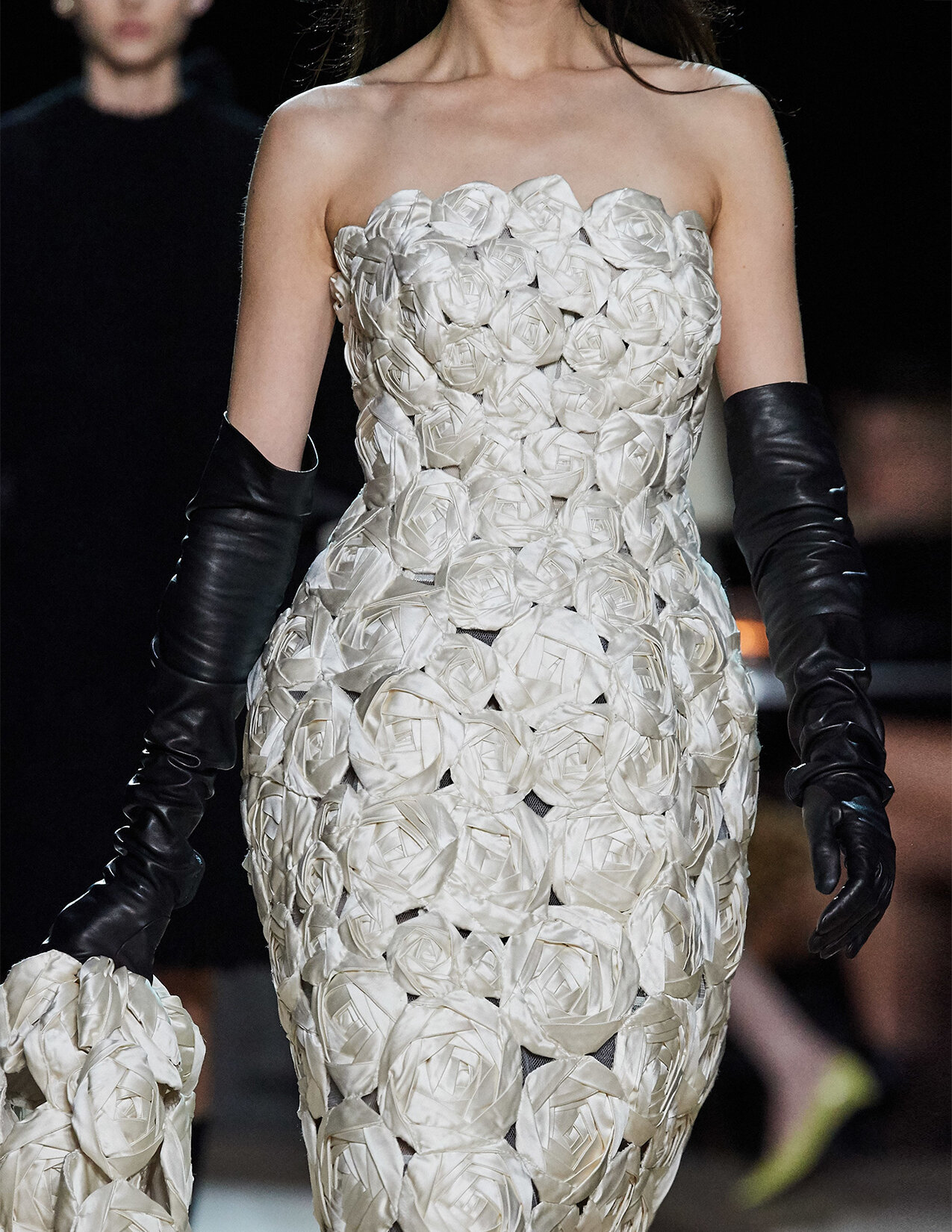 MJ_F20_IVORYROSESDRESS_DETAIL_RES150.jpg