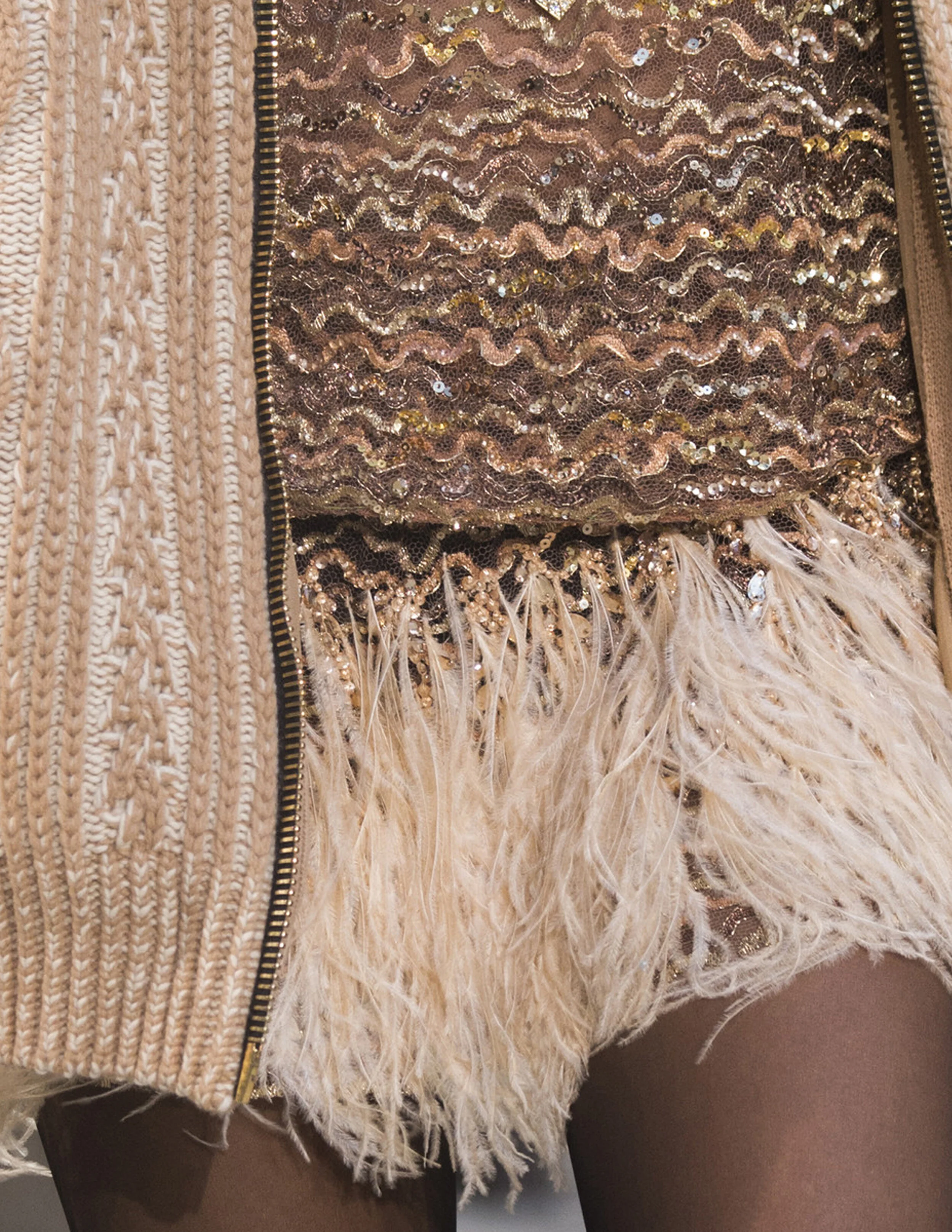 MJ_F17_LACEFEATHERS_DETAIL_RES150.jpg