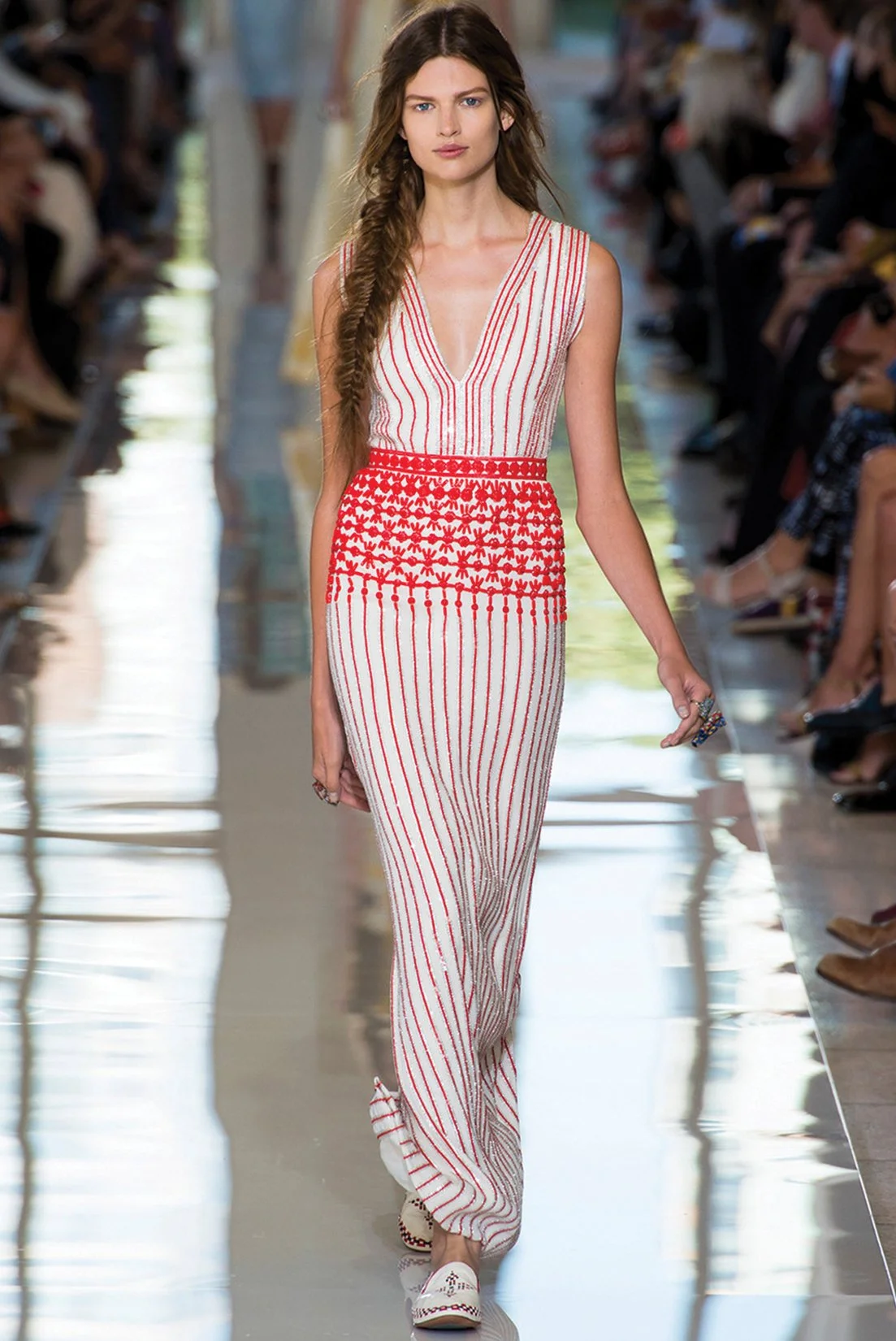 TORYBURCH_S13_CORALEMBDRESS_SHOW_RES150.jpg