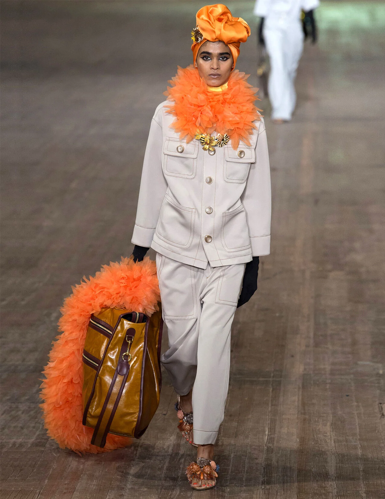 MJ_S18_ORANGEBOA+COLLAR_RES150.jpg
