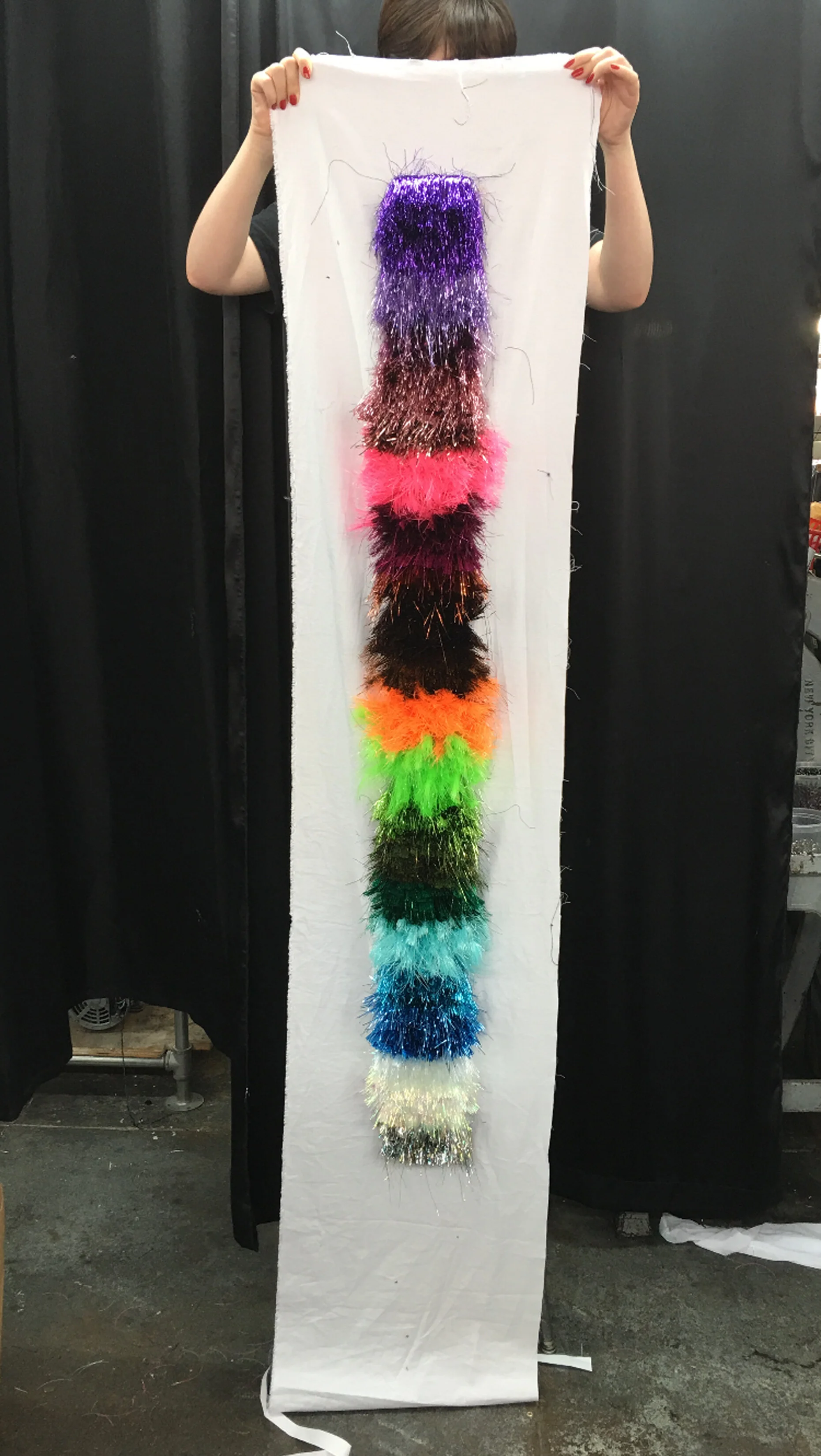 MJ_S18_RAINBOWLUREXFRINGE_SWATCH_RES150_CROPPEDSHAPE.jpg