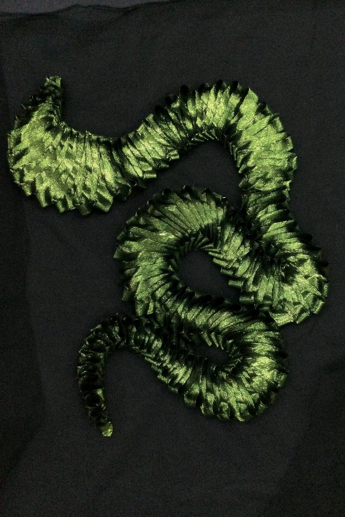 MJ_S27_LAME-GRNSNAKEAPPLIQ_RES150.jpg