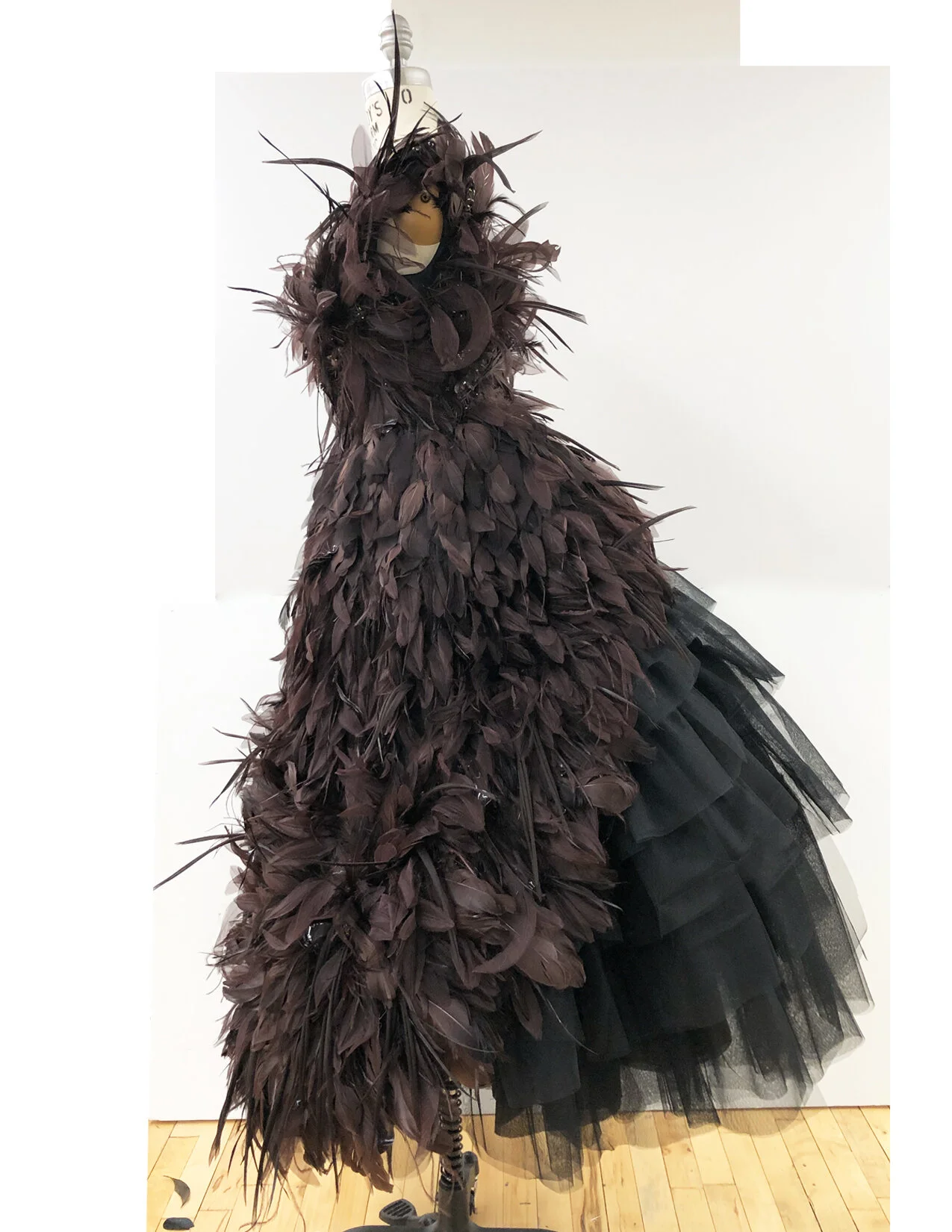 MJ_F19_BROWNFEATHERDRESS_MANNEQUIN_150RES.jpg