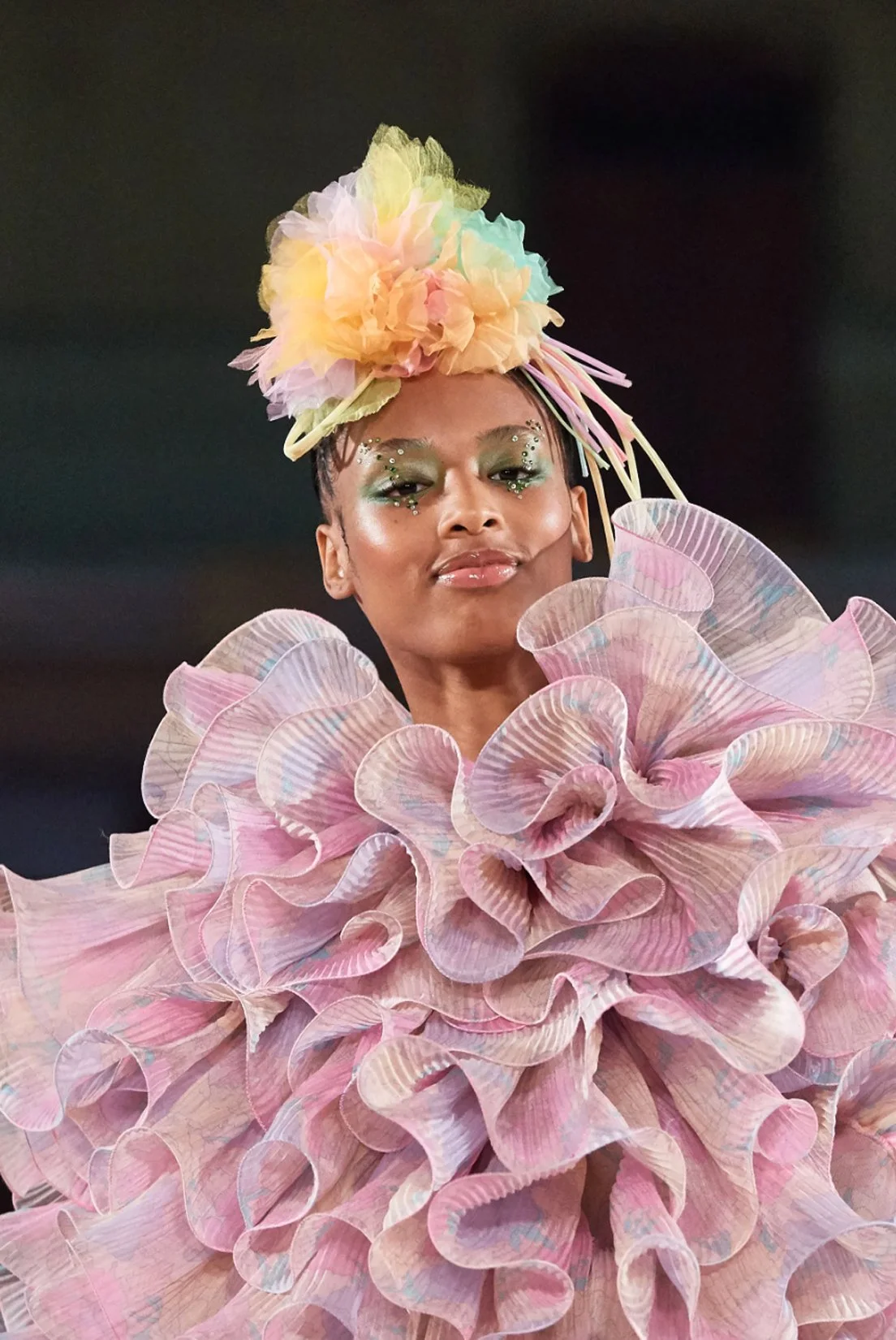 MJ_S20_PASTELORGFLOWERBOUQUET_CATWALK_RES150.jpg