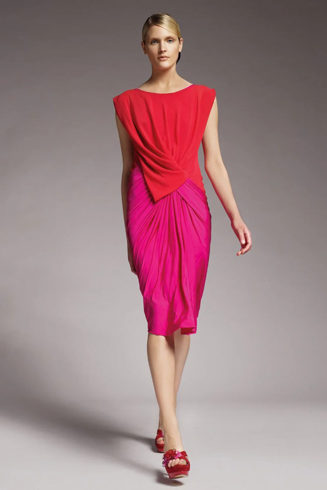 DK_R09_RED+PINKJERSEYDRAPEDRESS_LKBK_RES150_CROP.jpg