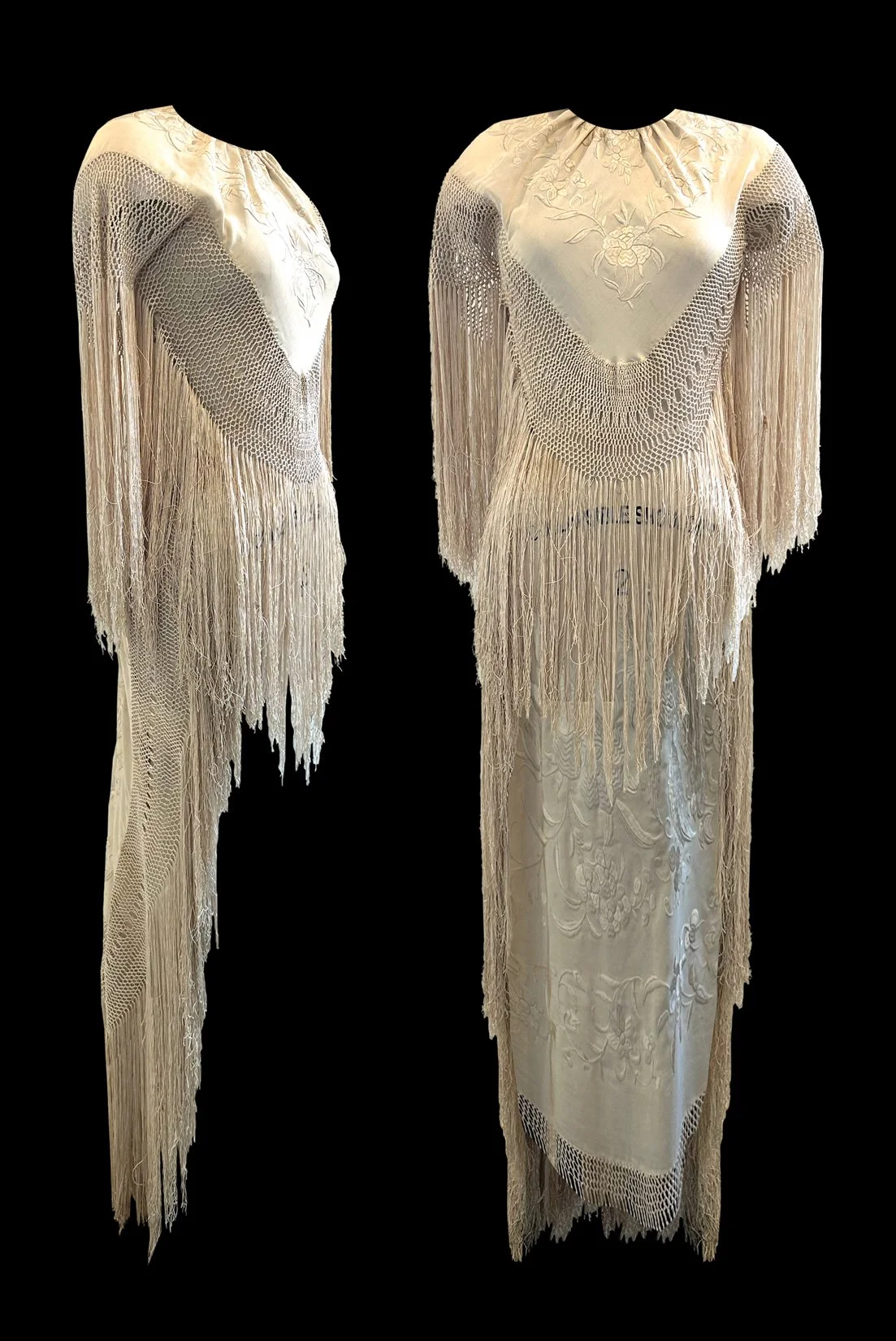 UJ_F26_SHAWLDRAPE1_RES150.jpg