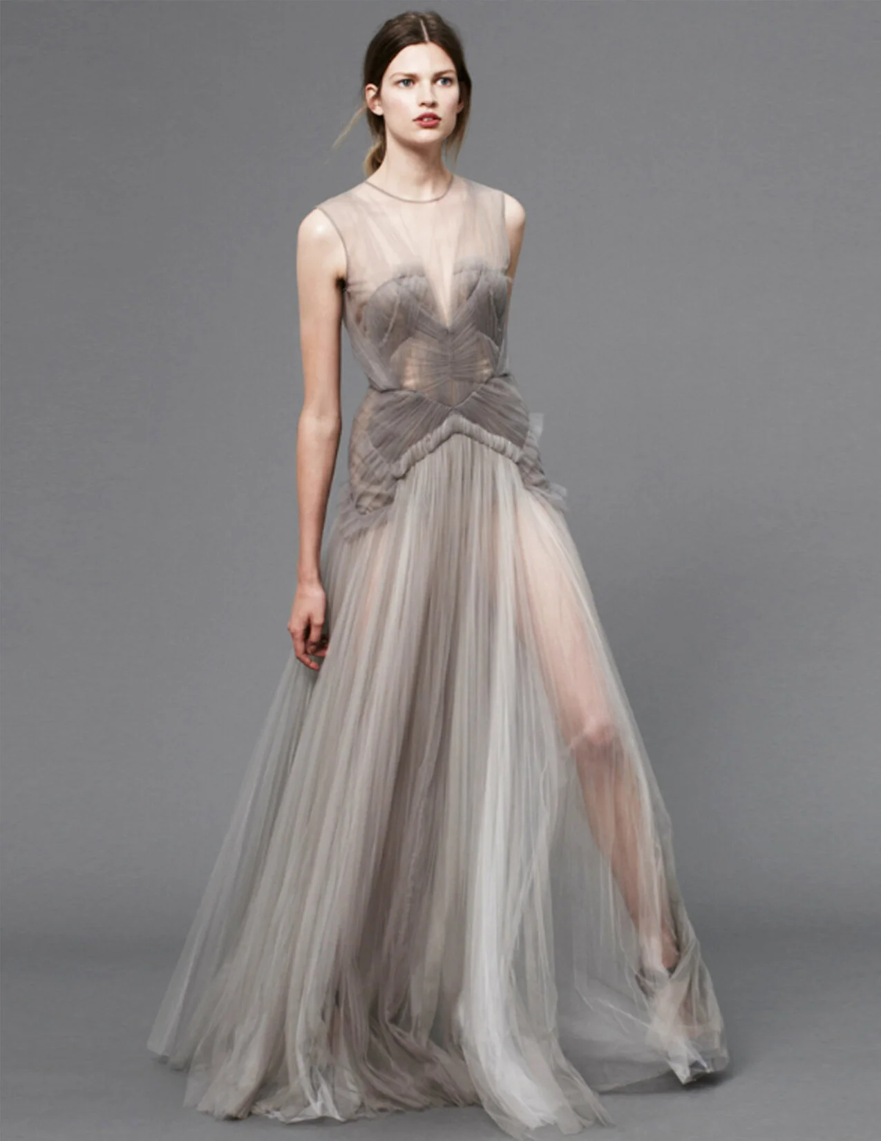 JM_R13_GREYTULLEDRESS_RES150.jpg