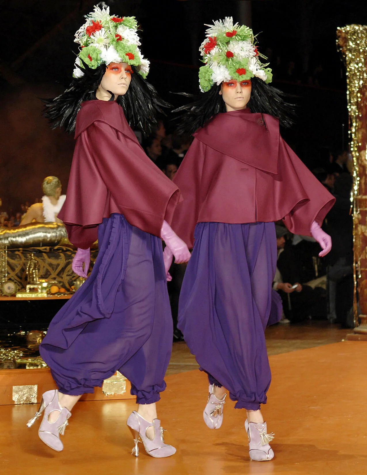 GALLIANO_F08_kublahkahn_PANTS_KIMONOJKT_DUO_RES150.jpg