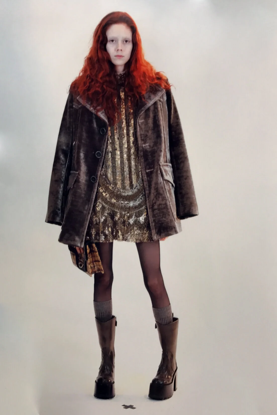 MJ_F17_GOLDSEQUINS_FITTING2_RES150.jpg