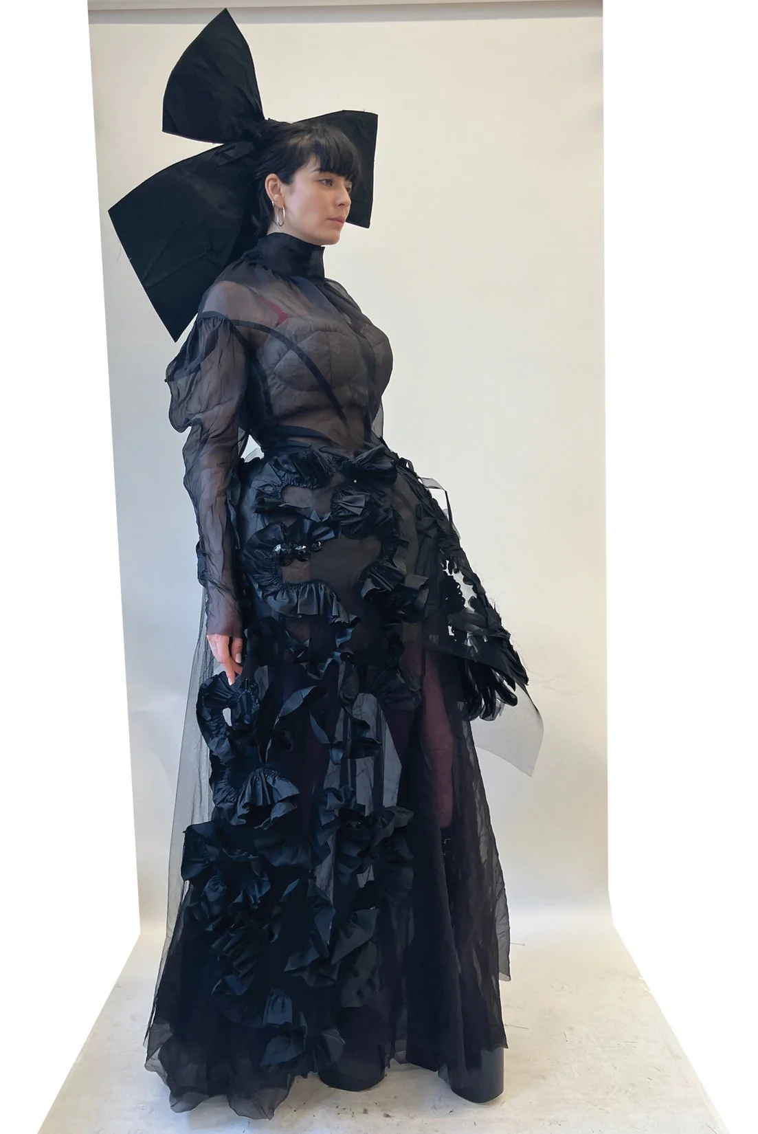 MJ_S26_VERMFRILL_DRAPE6_RES150.jpg