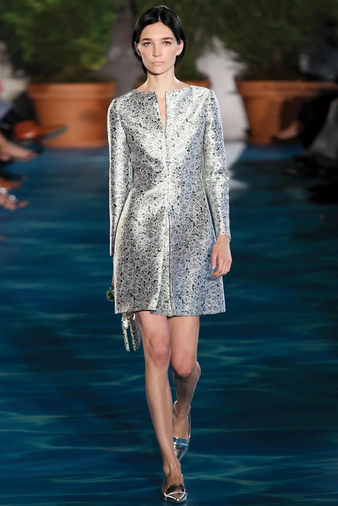 TORYBURCH_S14_MIKADOFLORALSHIFT_SHOW_RES150.jpg