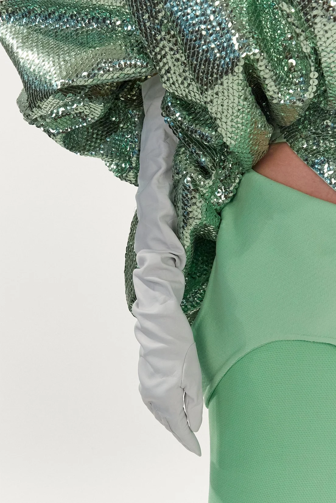 MJ_FALL22_GREENSEQUINS_FITTINGS_CLOSEUP_RES150.jpg